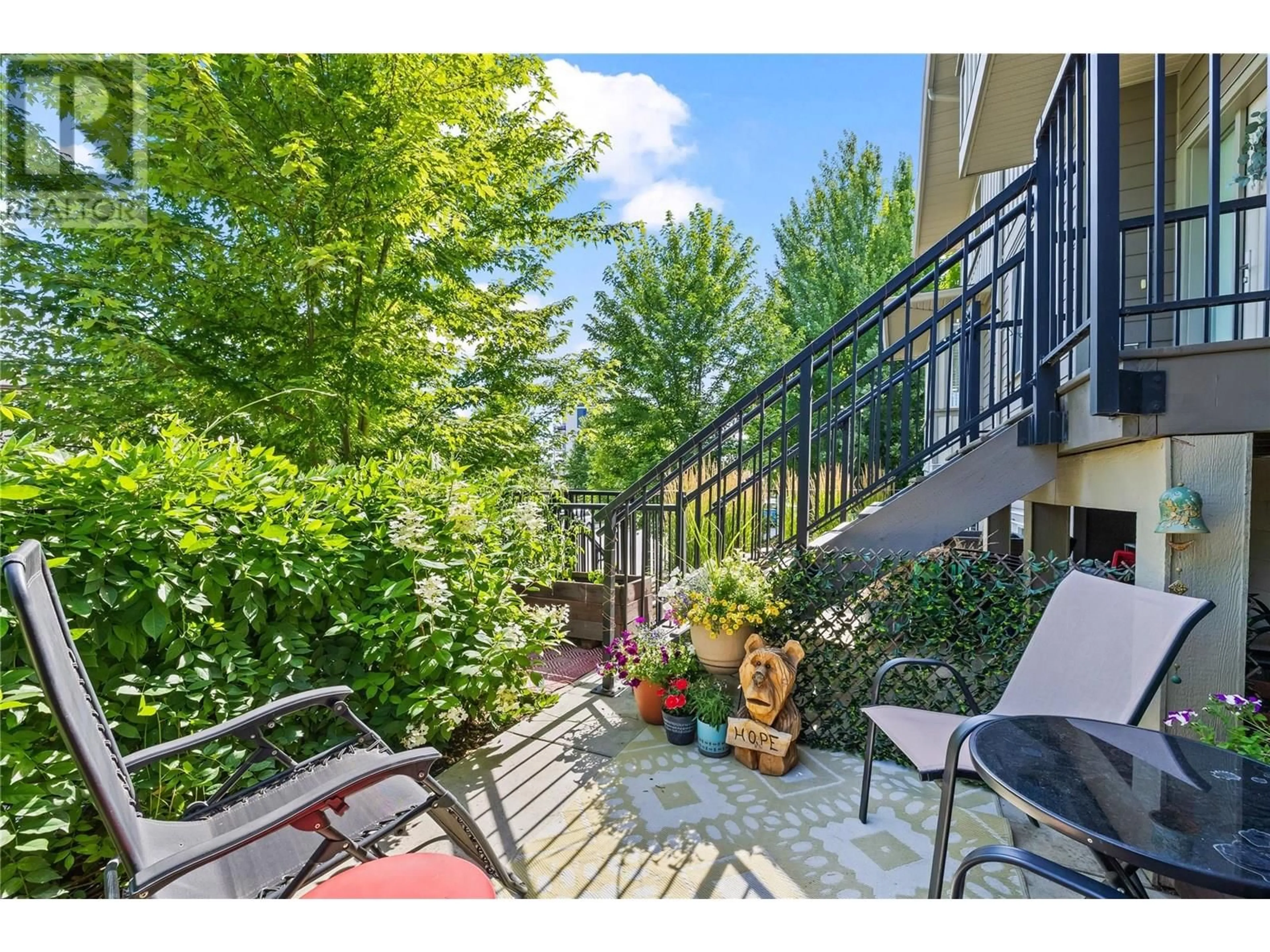 Patio, street for 3 - 300 DRYSDALE BOULEVARD, Kelowna British Columbia V1V3E6