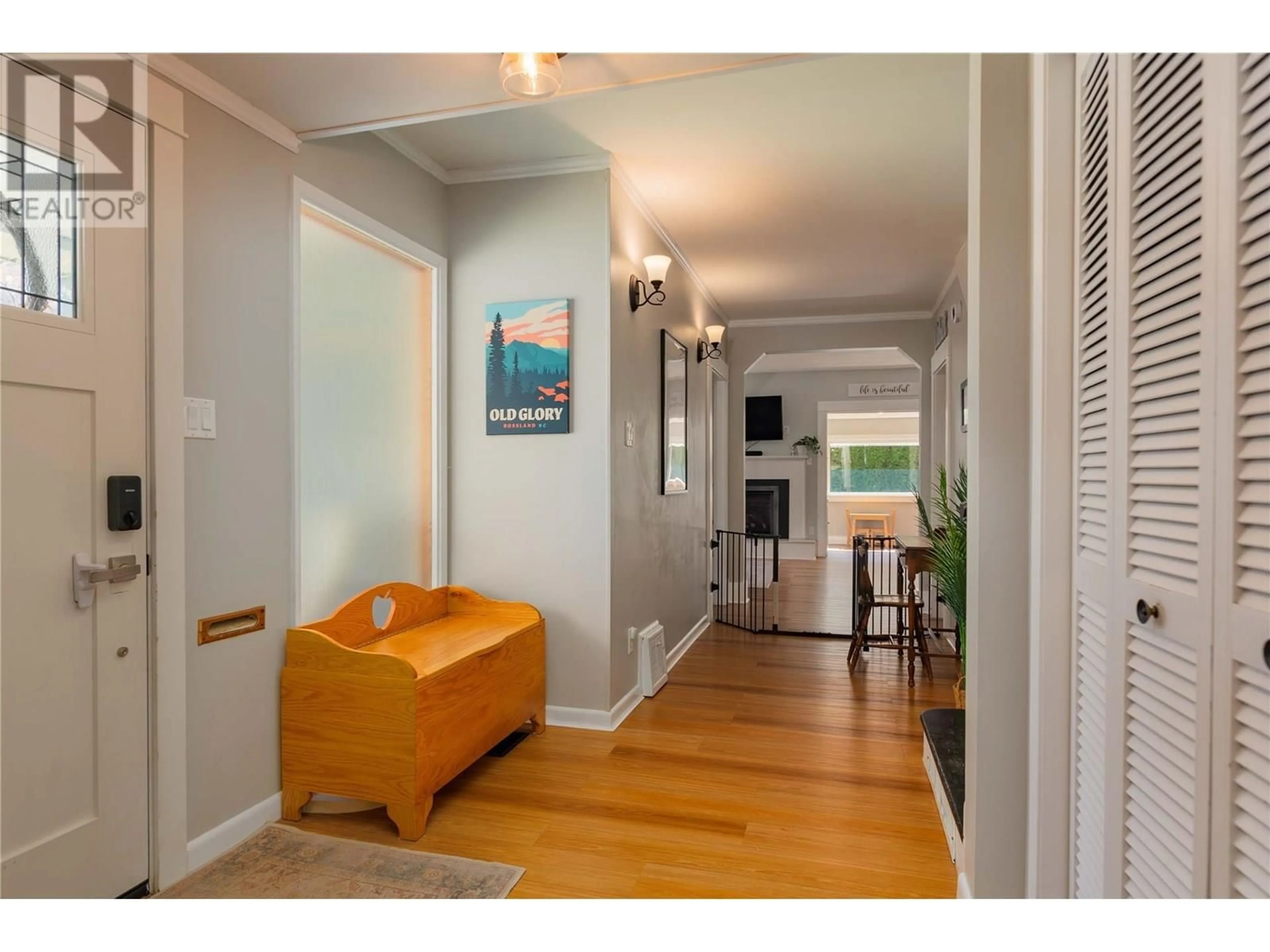 Indoor entryway for 309 RITCHIE AVENUE, Trail British Columbia V1R1H1