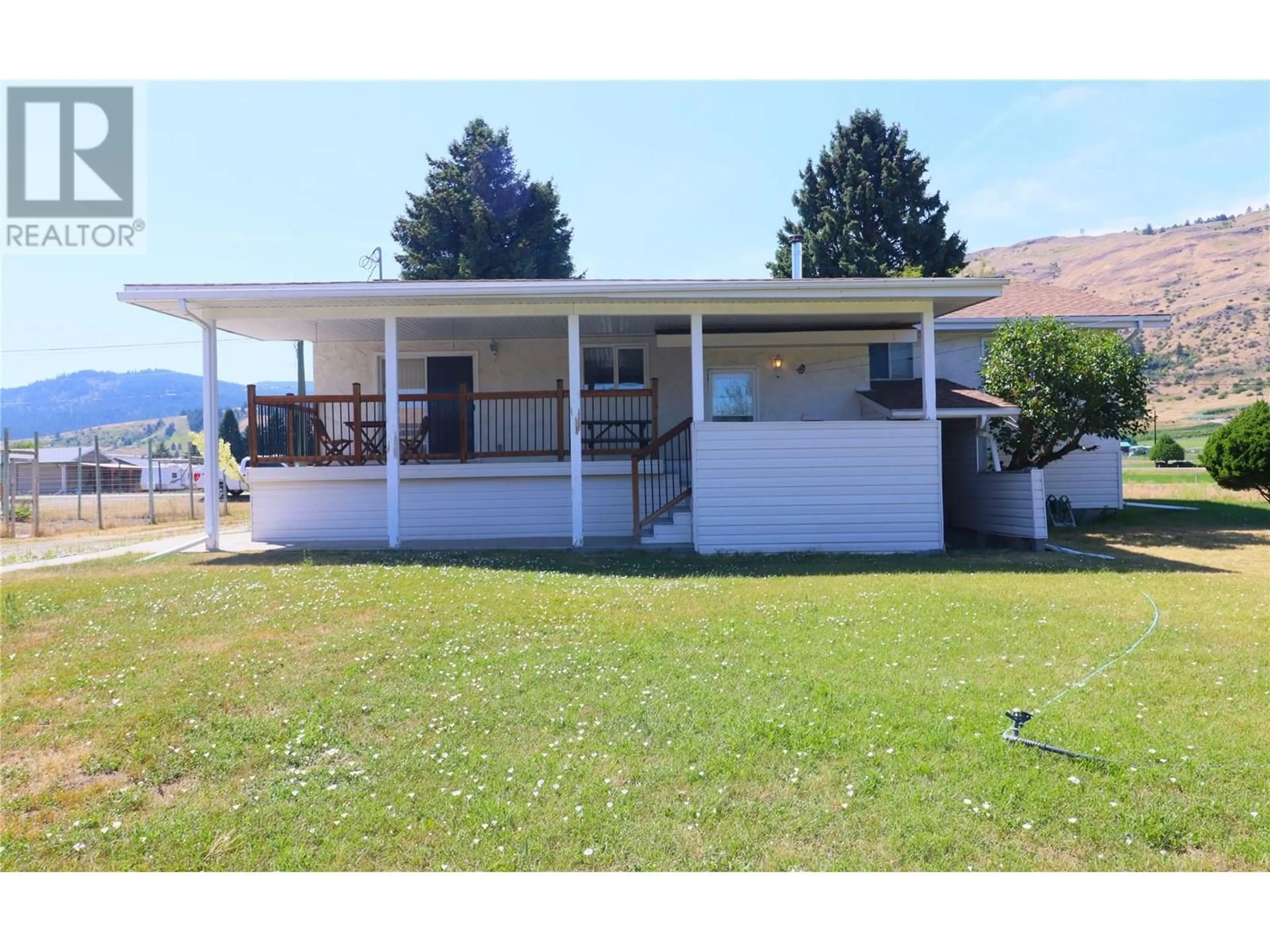 Home with vinyl exterior material, unknown for 5750 RESERVOIR ROAD, Grand Forks British Columbia V0H1H5
