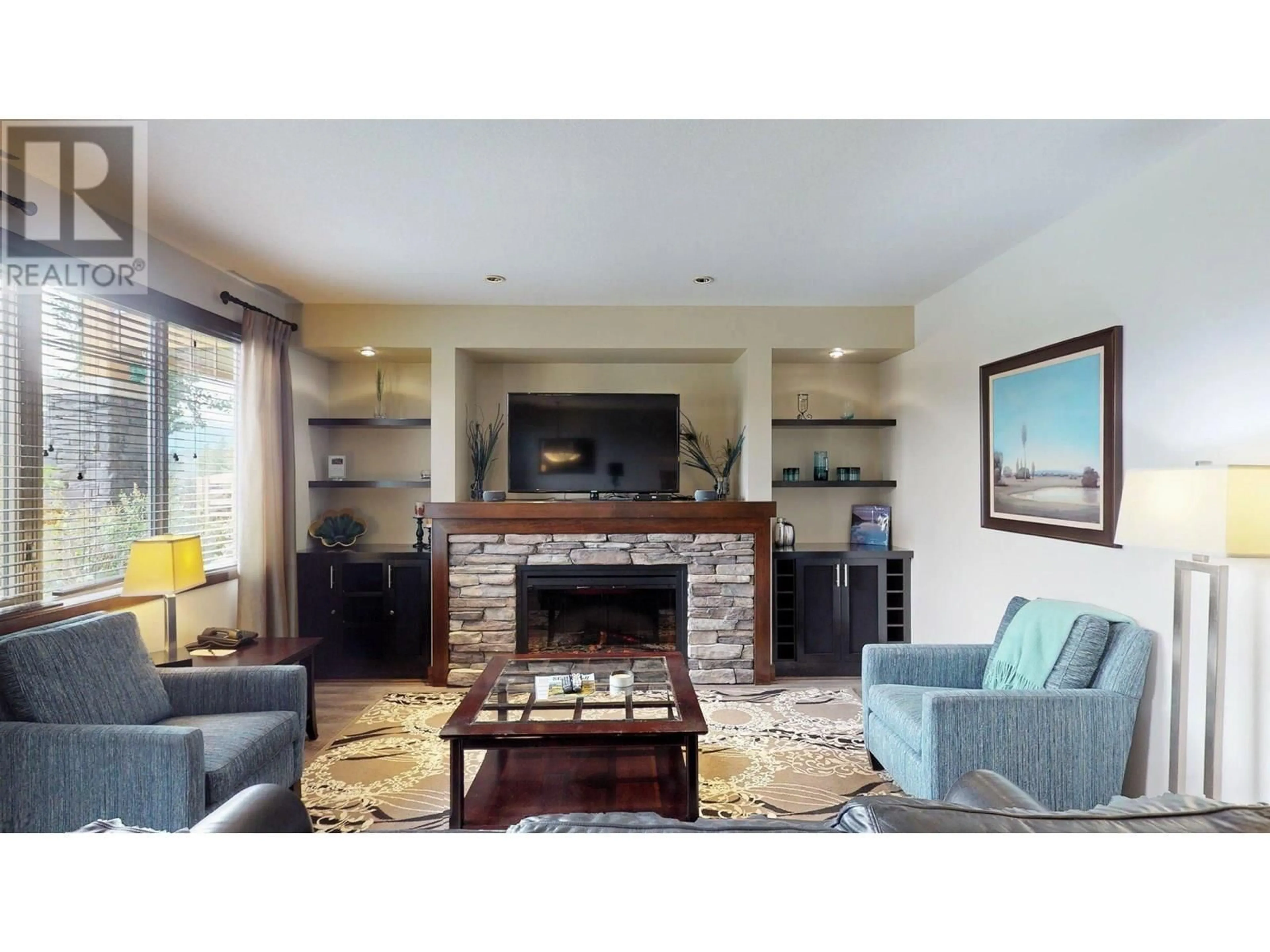 Living room with furniture, unknown for 814 B - 800 BIGHORN BOULEVARD, Radium Hot Springs British Columbia V0A1M0