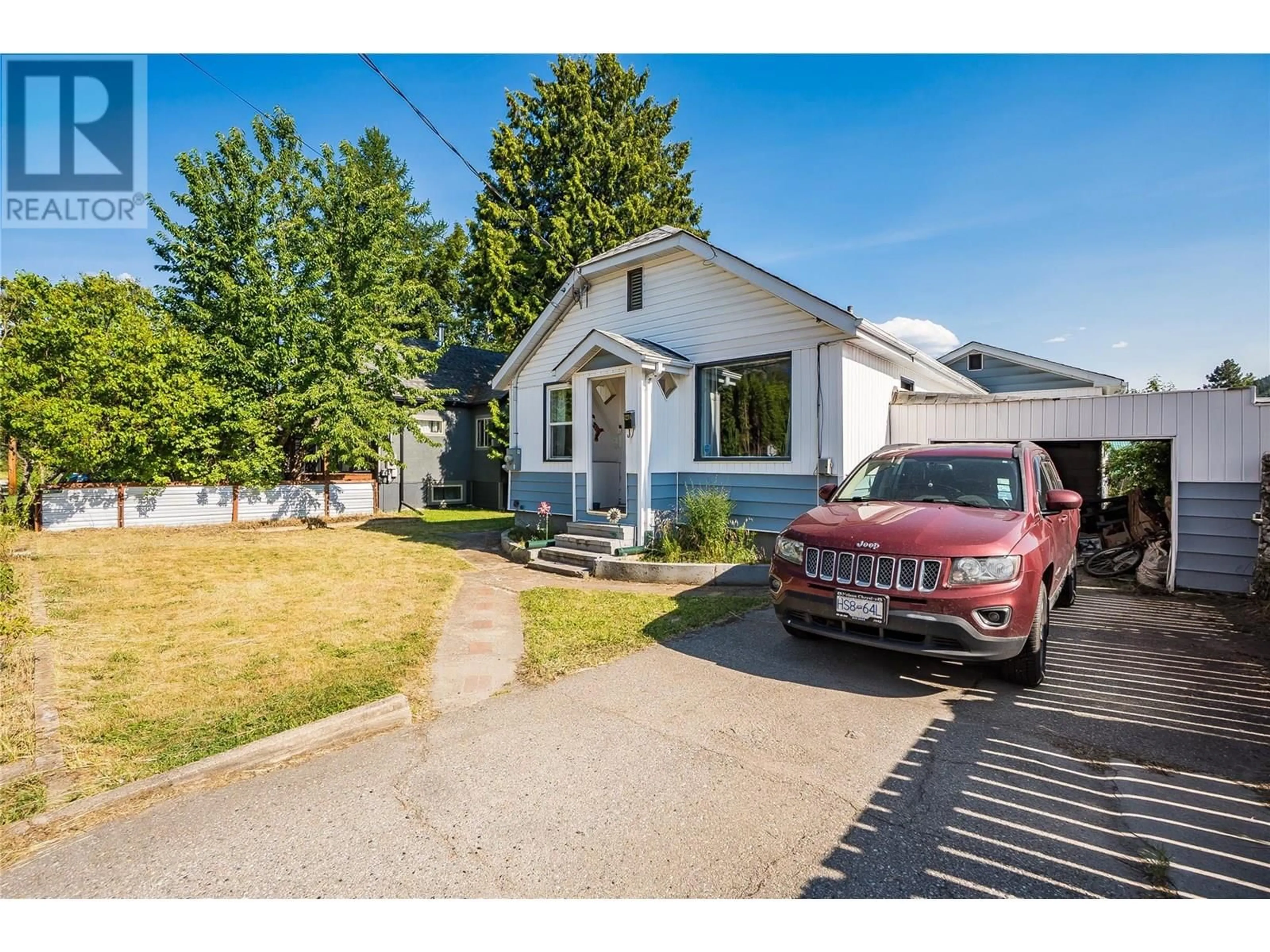 Unknown for 1216 1ST STREET, Castlegar British Columbia V1N1A2