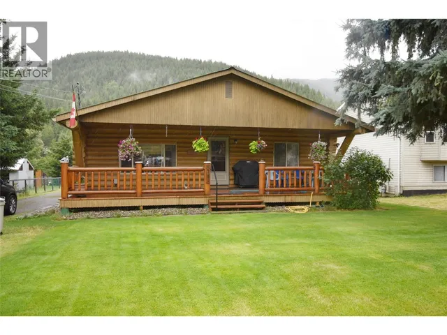 5741 SCOTT ROAD, Falkland 3