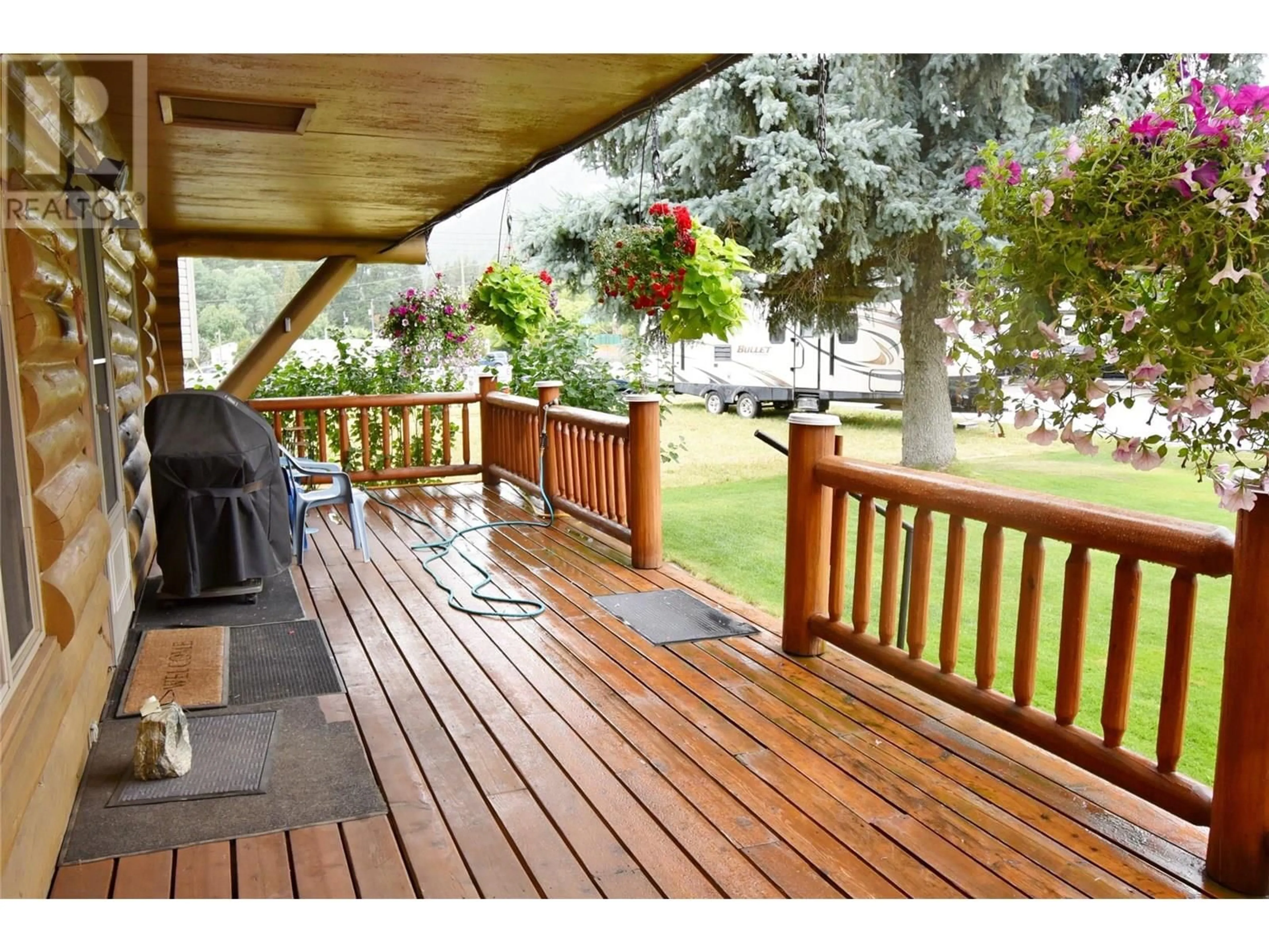 Patio, unknown for 5741 SCOTT ROAD, Falkland British Columbia V0E1W0