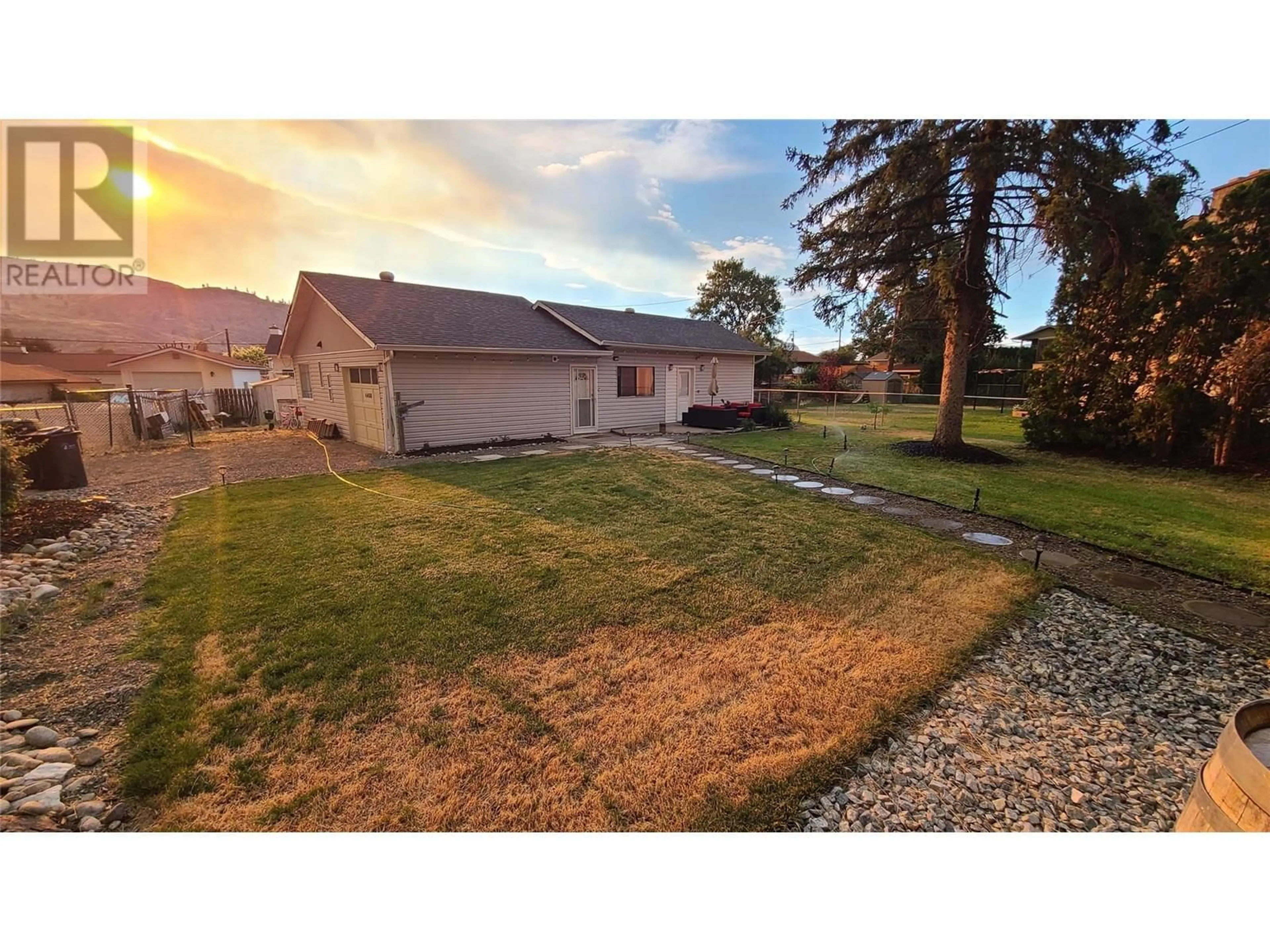 A pic from outside/outdoor area/front of a property/back of a property/a pic from drone, unknown for 6488 WOLFCUB PLACE, Oliver British Columbia V0H1T3