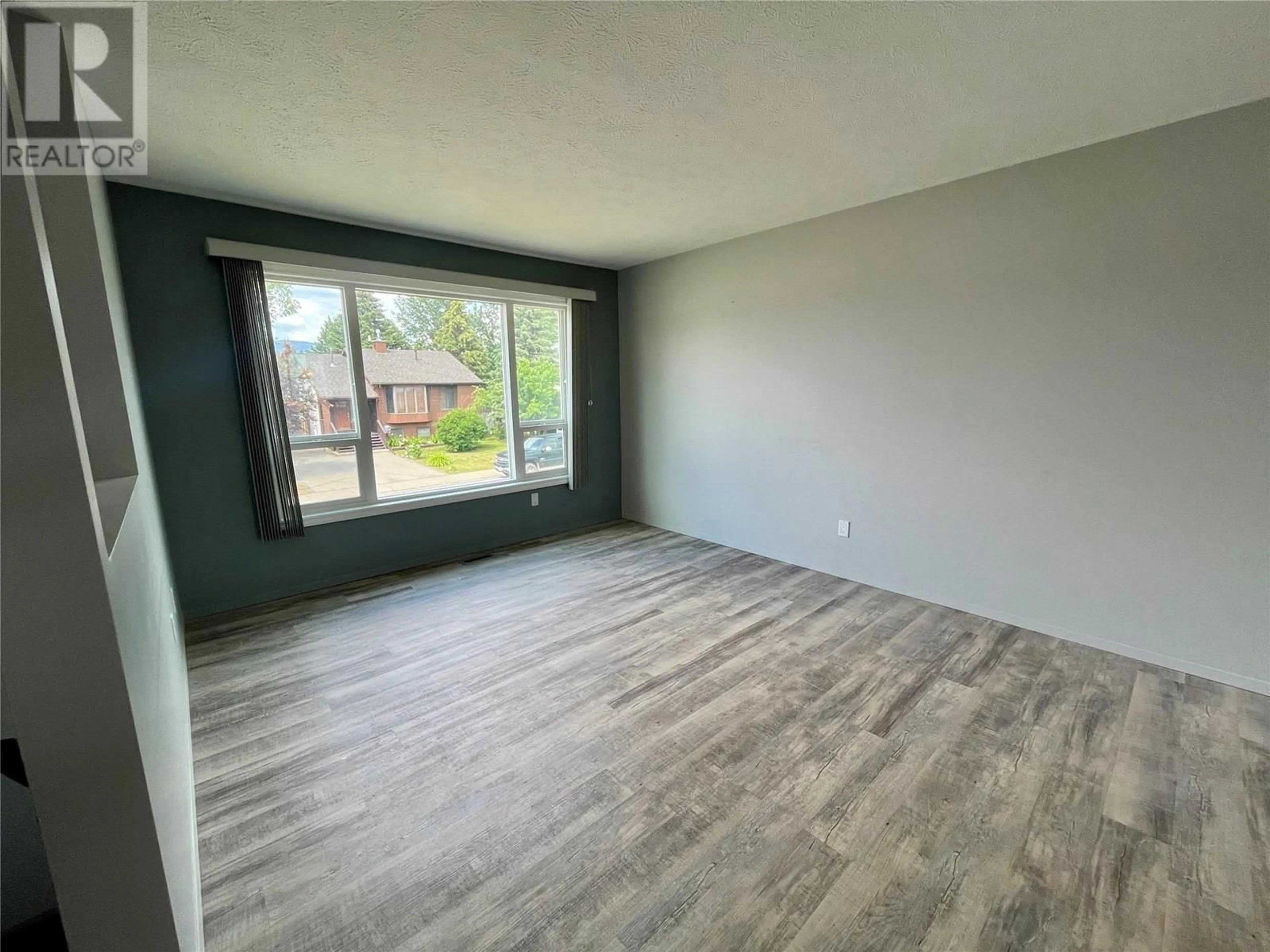 A pic of a room for 80 SUKUNKA PLACE, Tumbler Ridge British Columbia V0C2W0