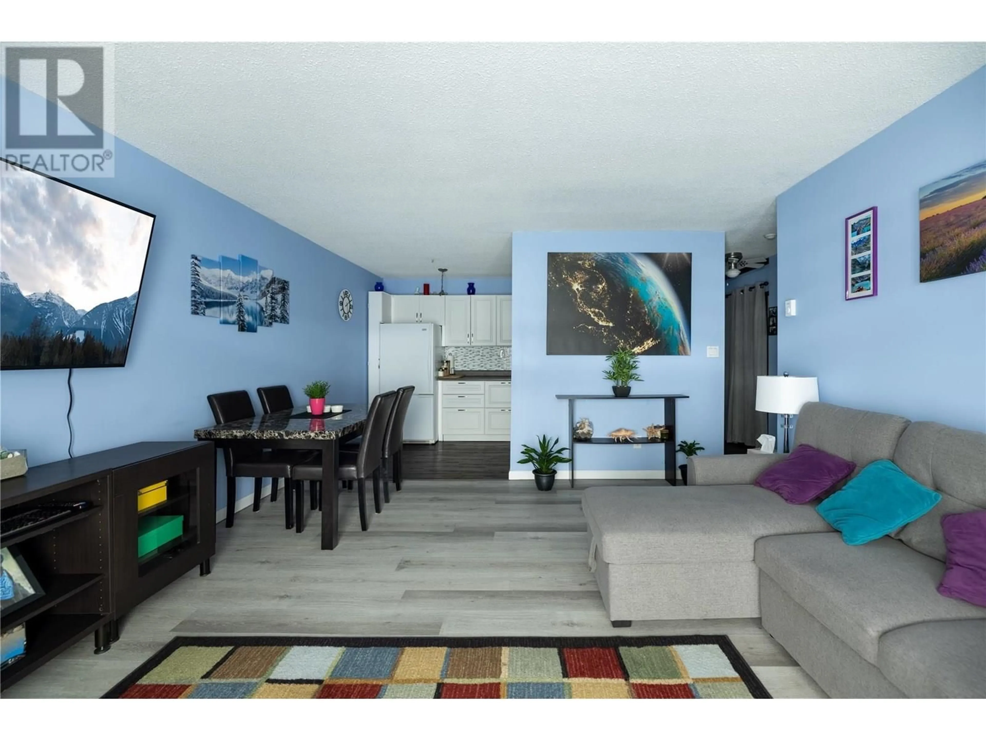 Living room with furniture, unknown for 252 - 715 LEATHEAD ROAD, Kelowna British Columbia V1X5W3