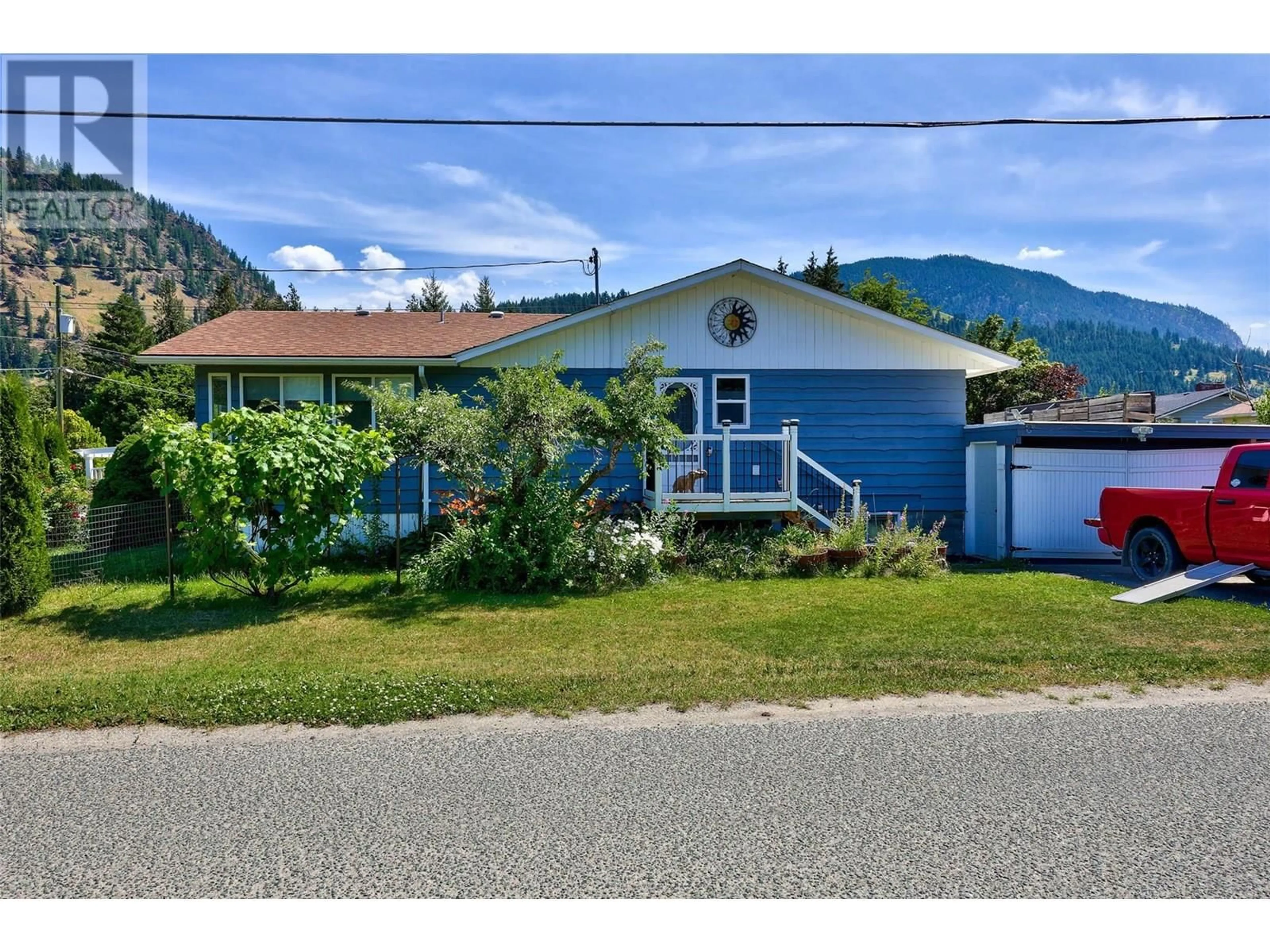 A pic from outside/outdoor area/front of a property/back of a property/a pic from drone, mountain view for 234 ASPEN DRIVE, Chase British Columbia V0E1M0