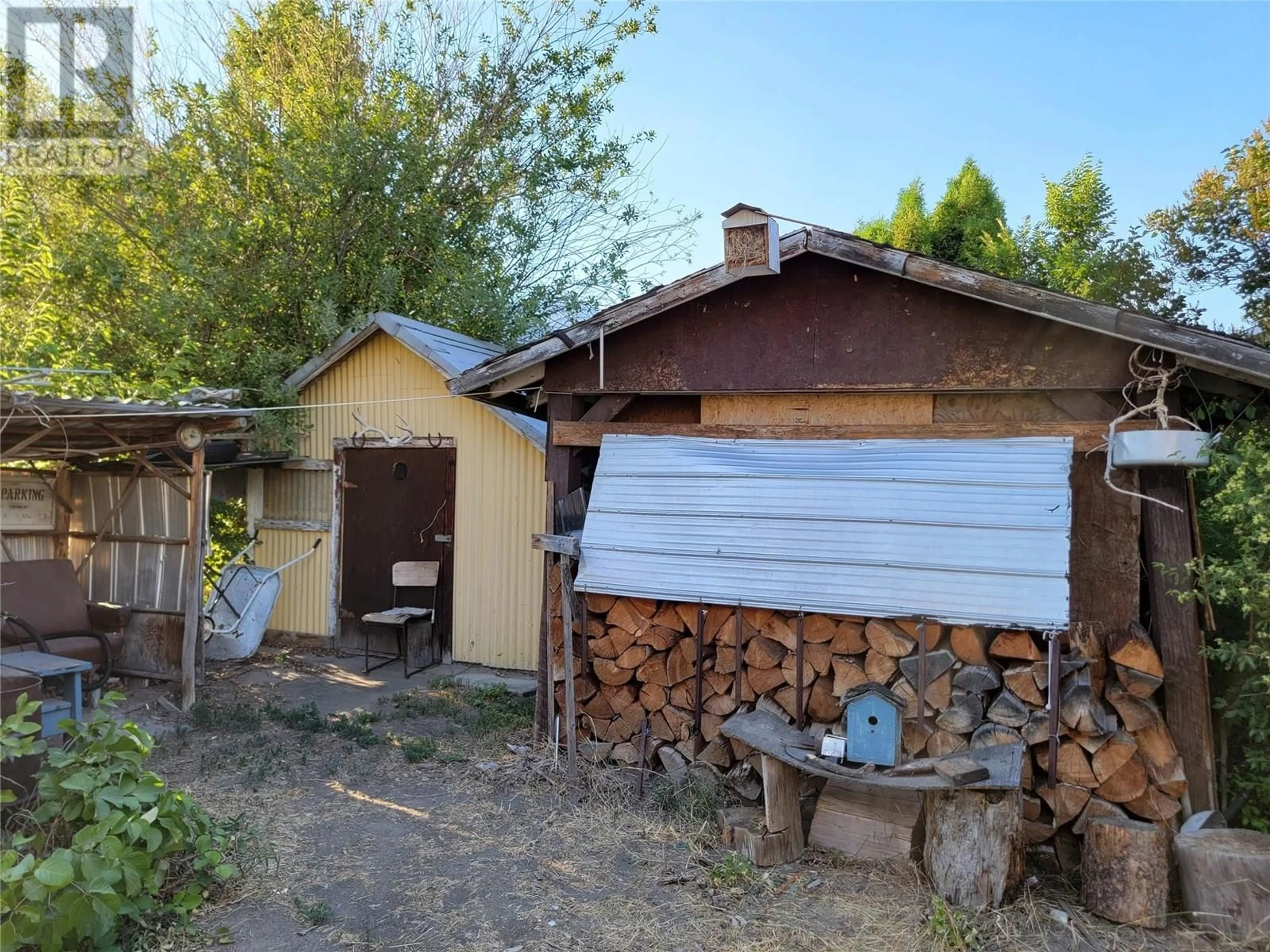 Shed for 716 11TH AVENUE, Keremeos British Columbia V0X1N3