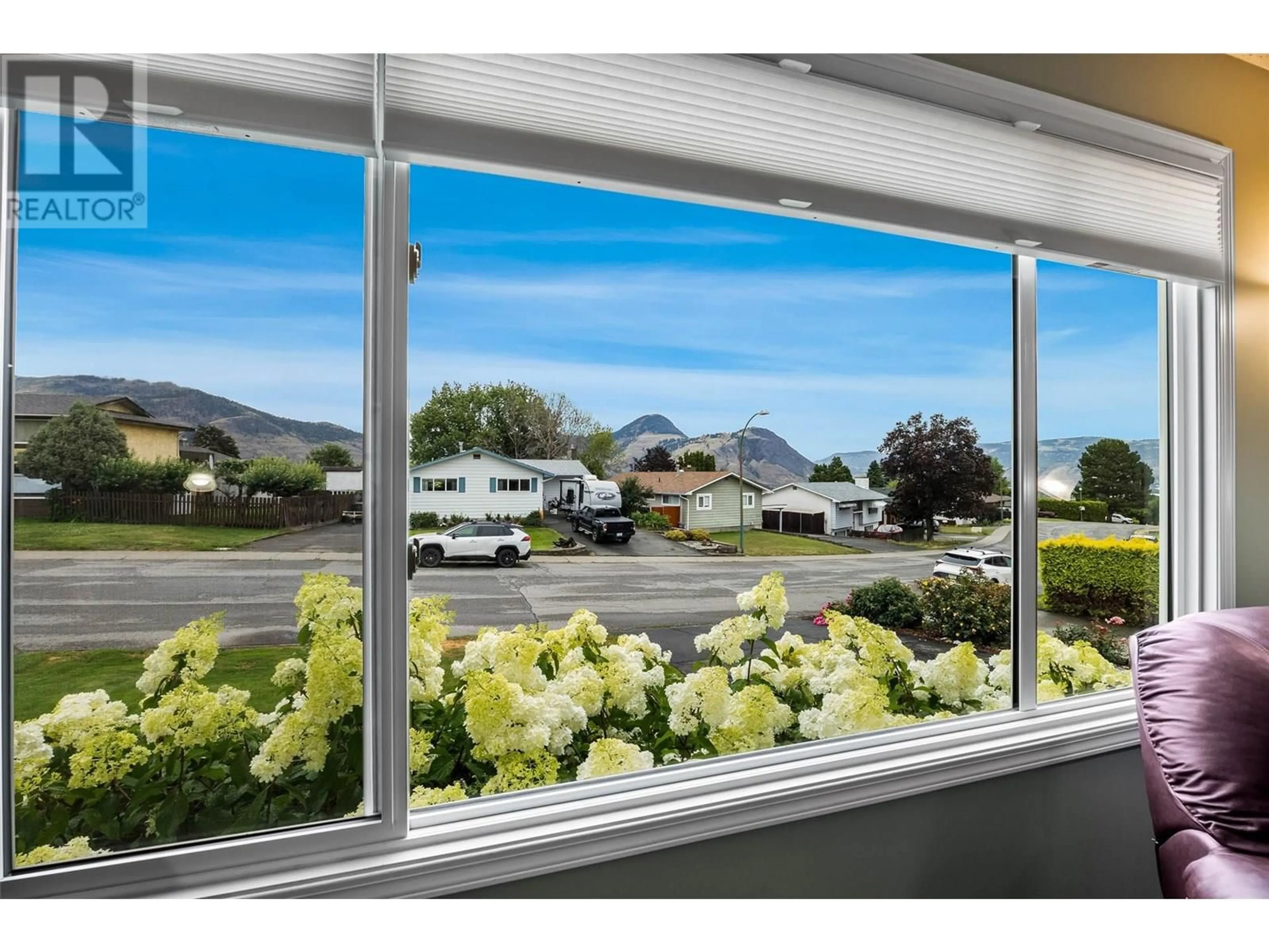 Home with vinyl exterior material, mountain view for 1591 SOUTHVIEW TERRACE, Kamloops British Columbia V2B7R3