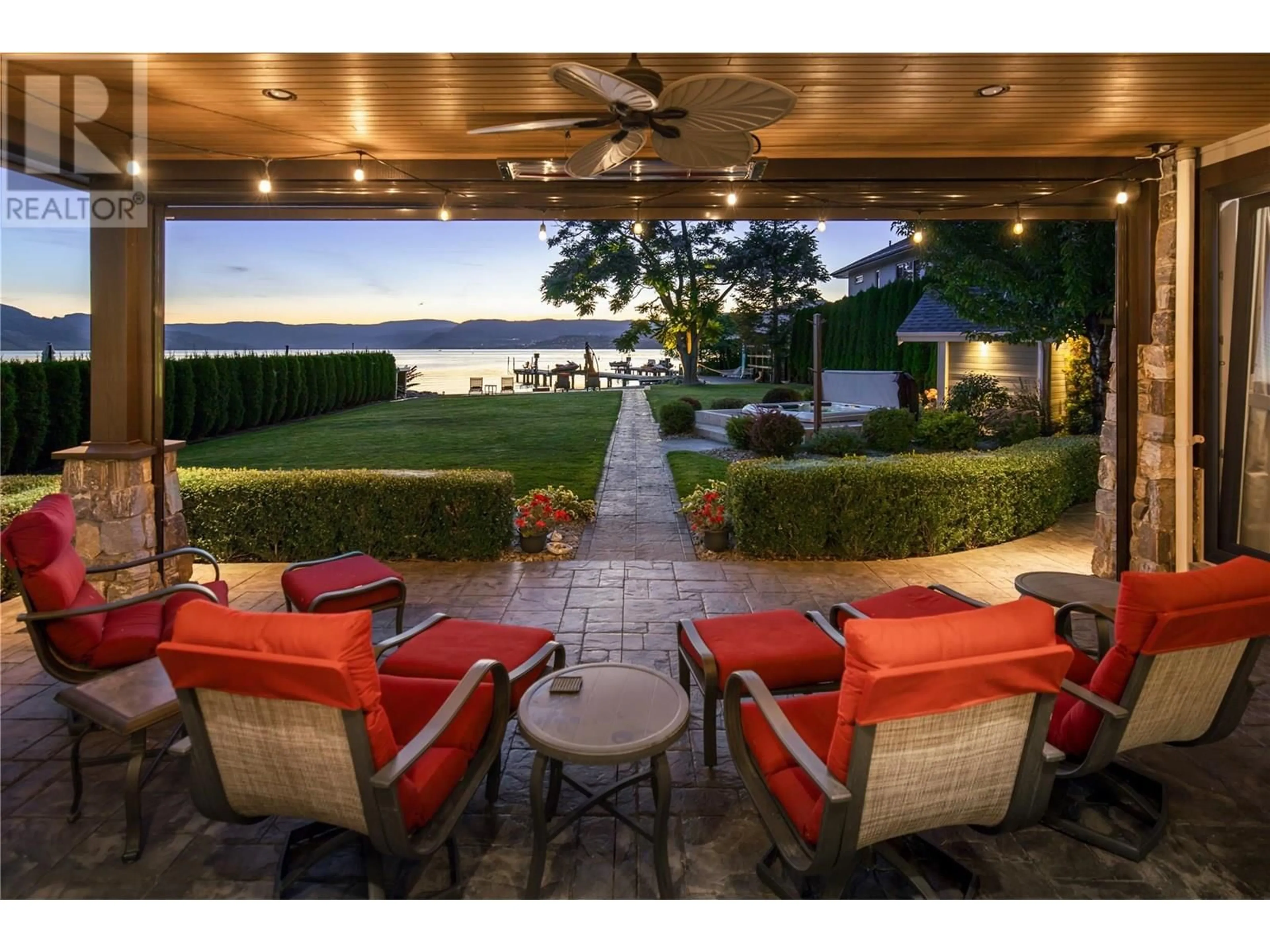 Patio, water/lake/river/ocean view for 3908 BLUEBIRD ROAD, Kelowna British Columbia V1W1X6