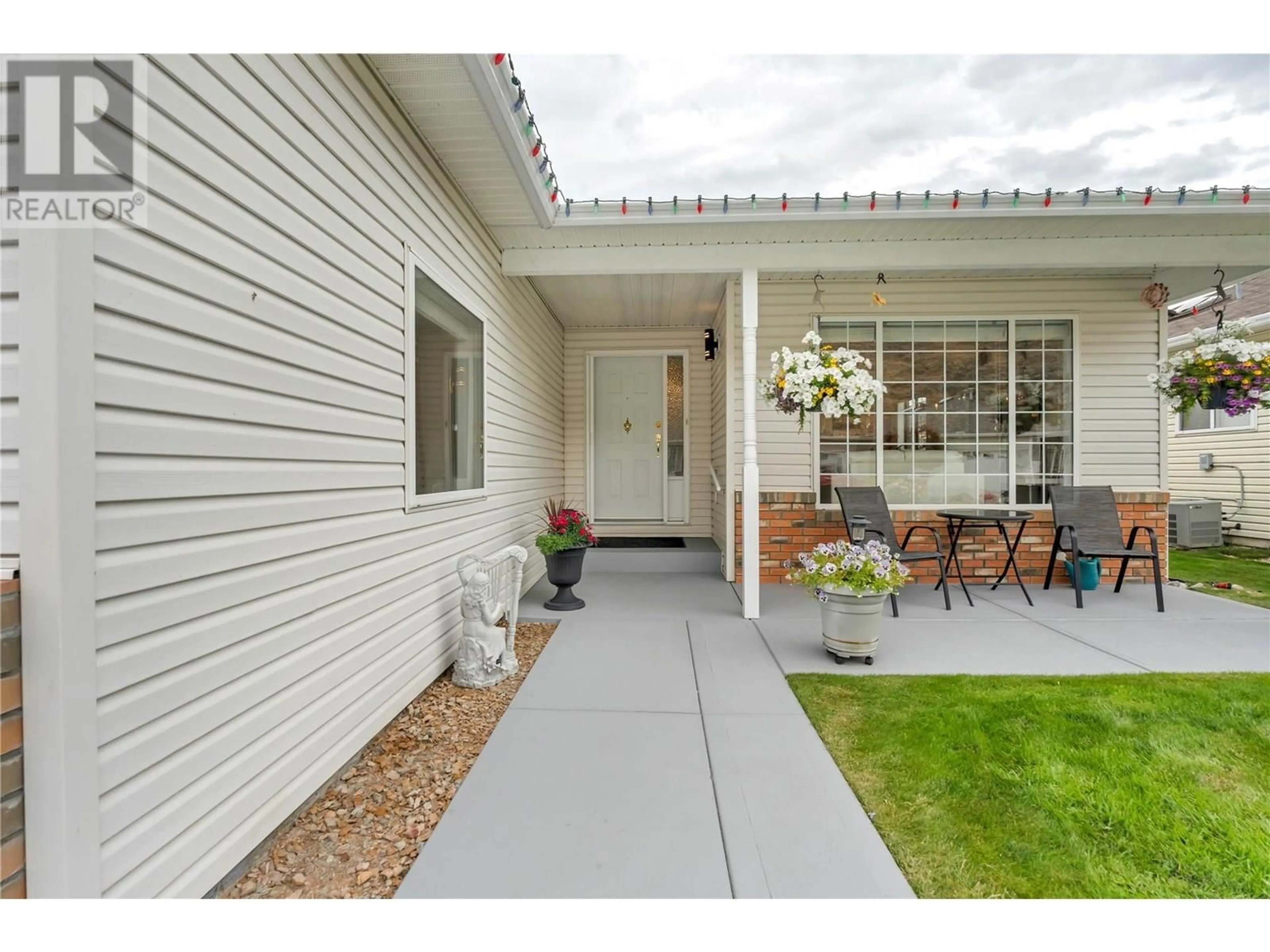 Unknown for 518 RED WING DRIVE, Penticton British Columbia V2A8N7