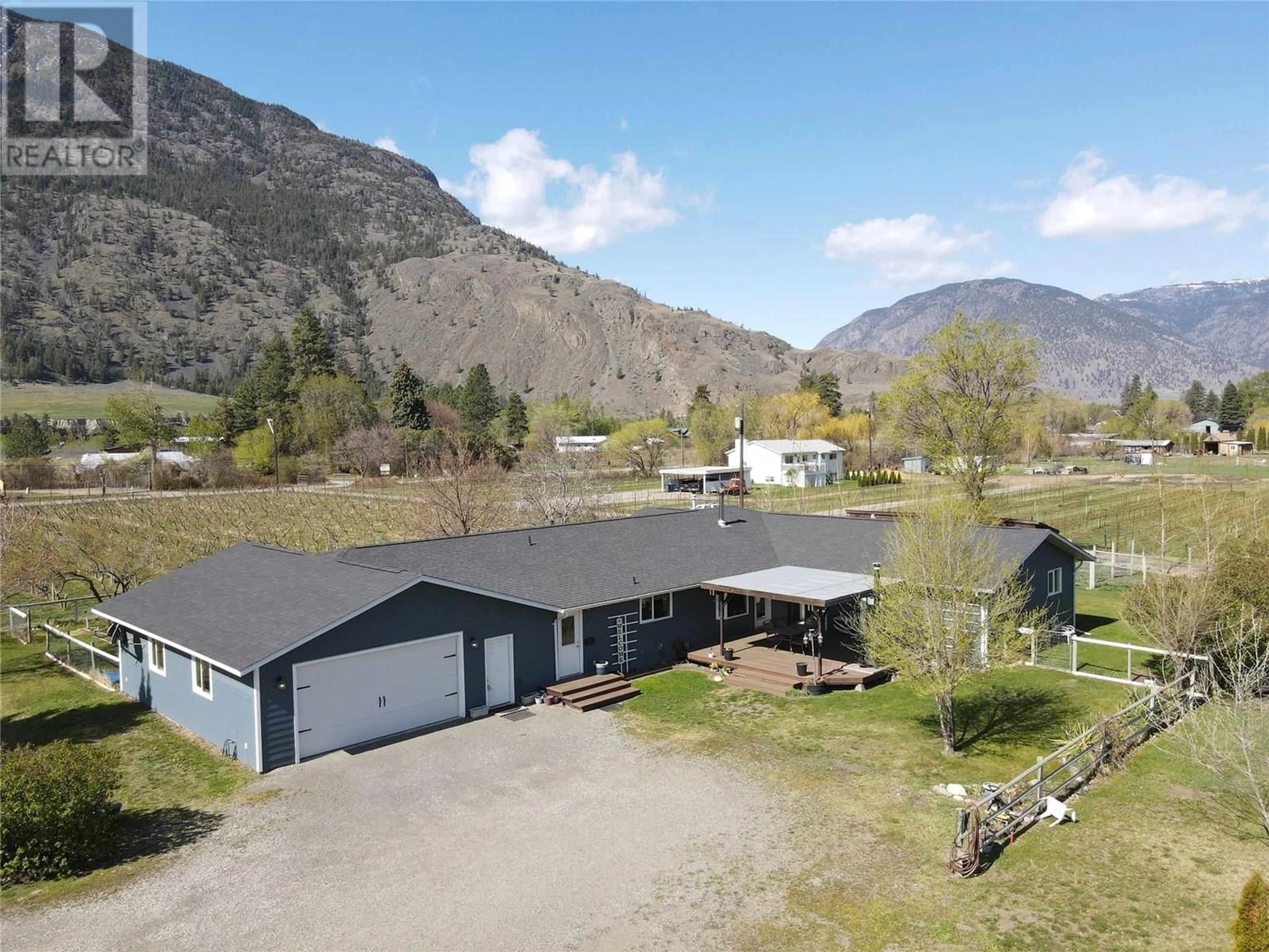 A pic from outside/outdoor area/front of a property/back of a property/a pic from drone, mountain view for 2202 NEWTON ROAD, Cawston British Columbia V0X1C1