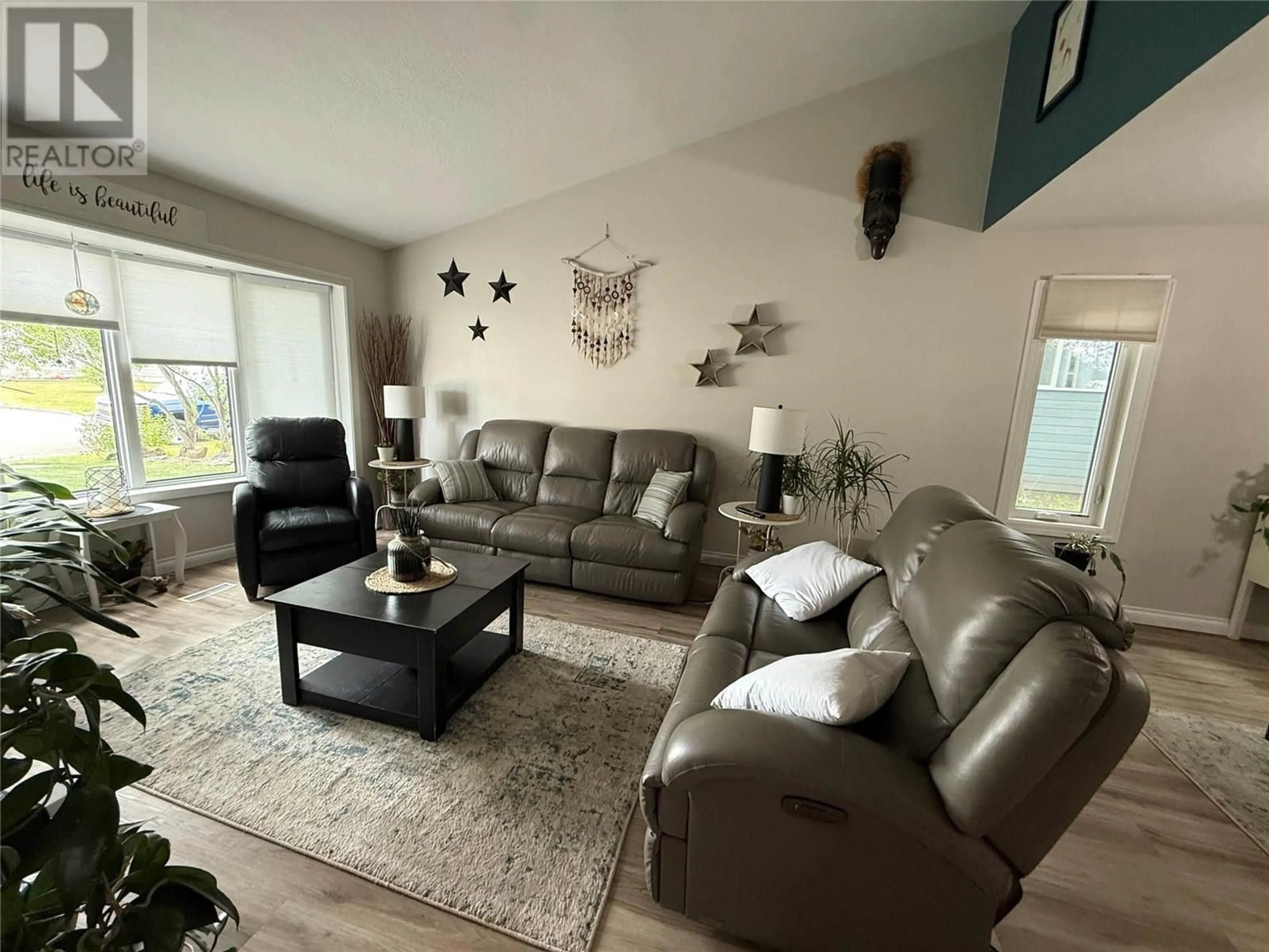 Living room with furniture, unknown for 10719 COTTONWOOD CRESCENT, Dawson Creek British Columbia V1G4E4