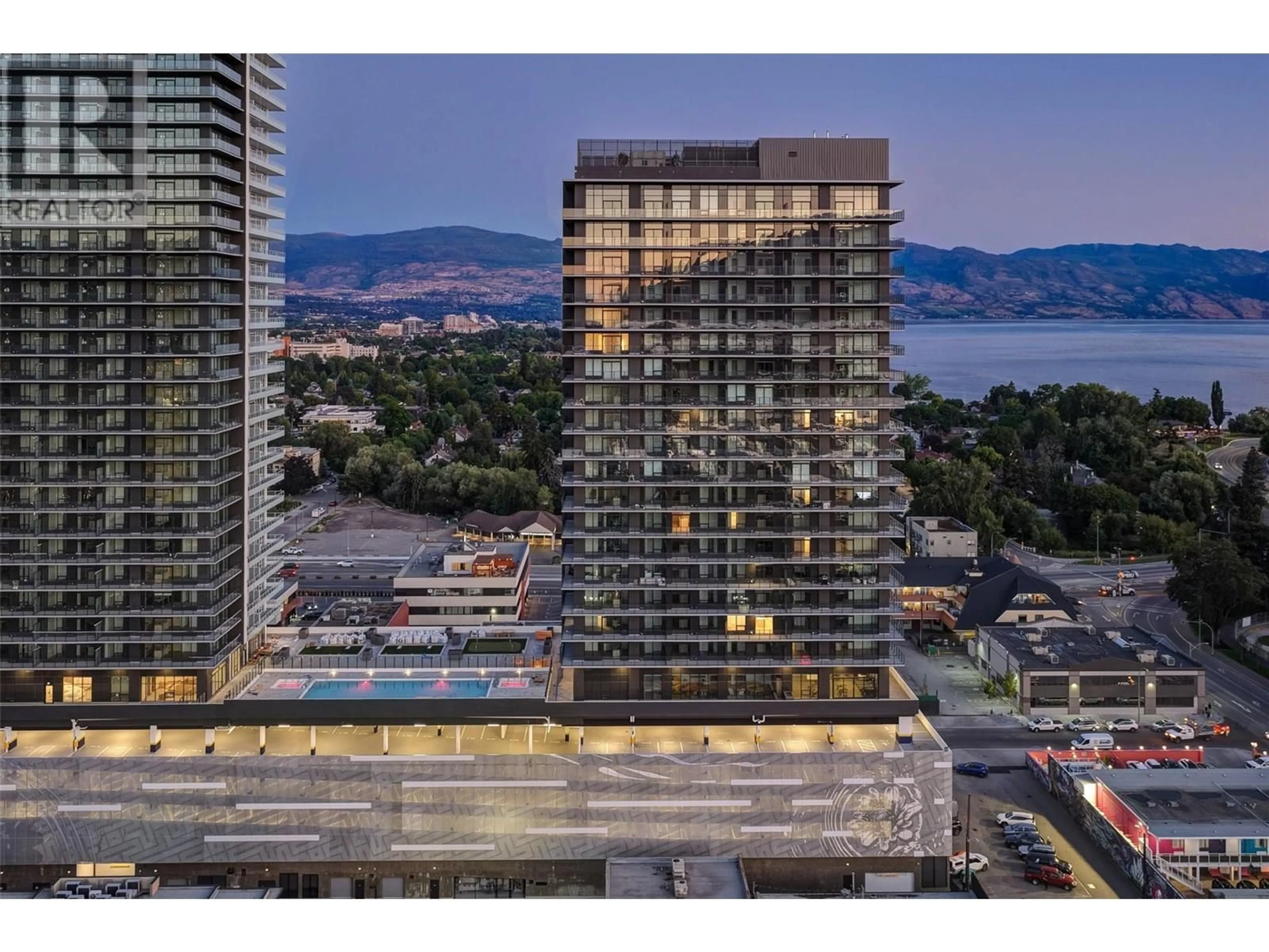 A pic from outside/outdoor area/front of a property/back of a property/a pic from drone, city buildings view from balcony for 809 - 238 LEON AVENUE, Kelowna British Columbia V1Y0N6