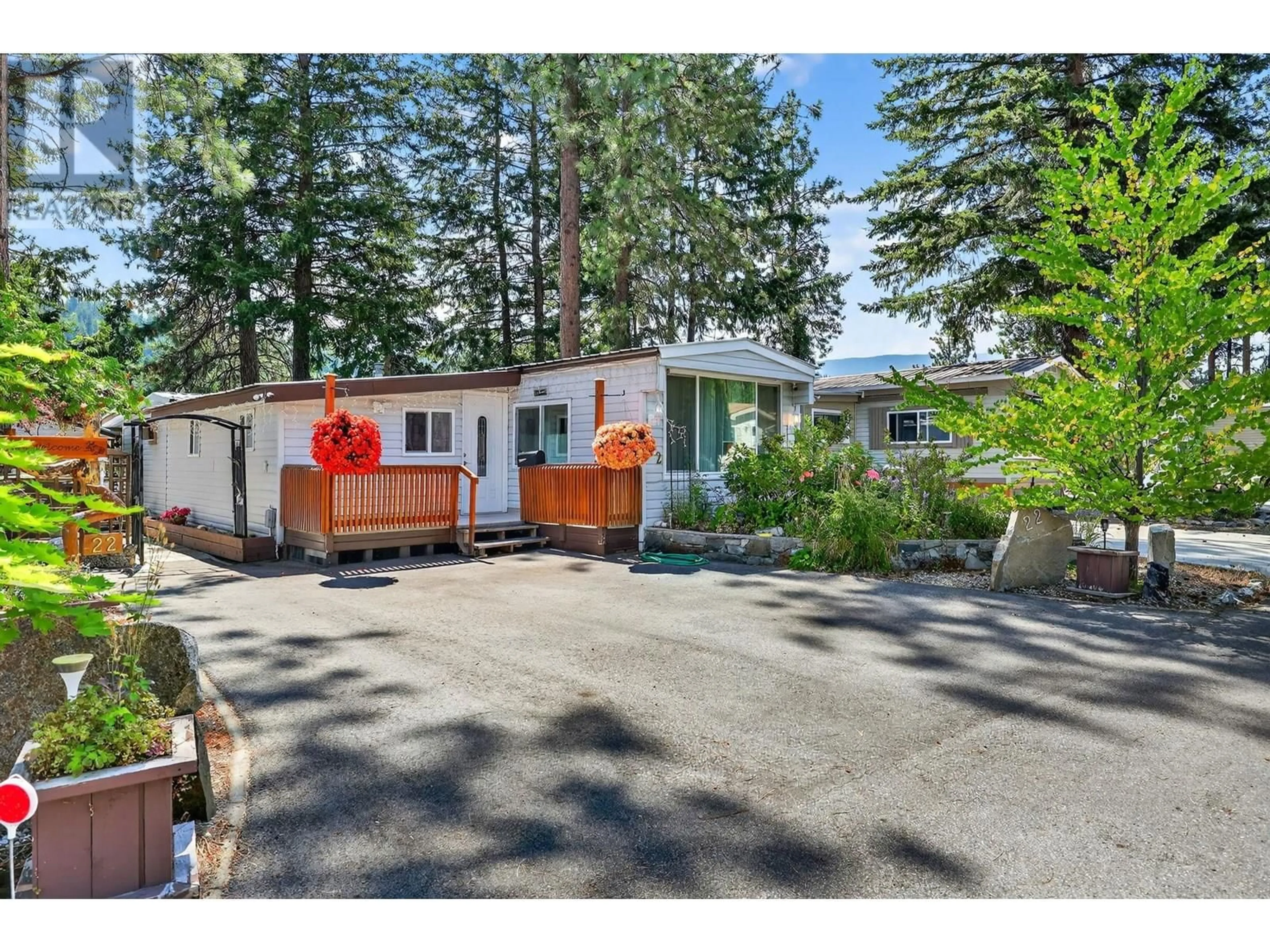 Unknown for 22 - 5371 PRINCETON AVENUE, Peachland British Columbia v0h1x8
