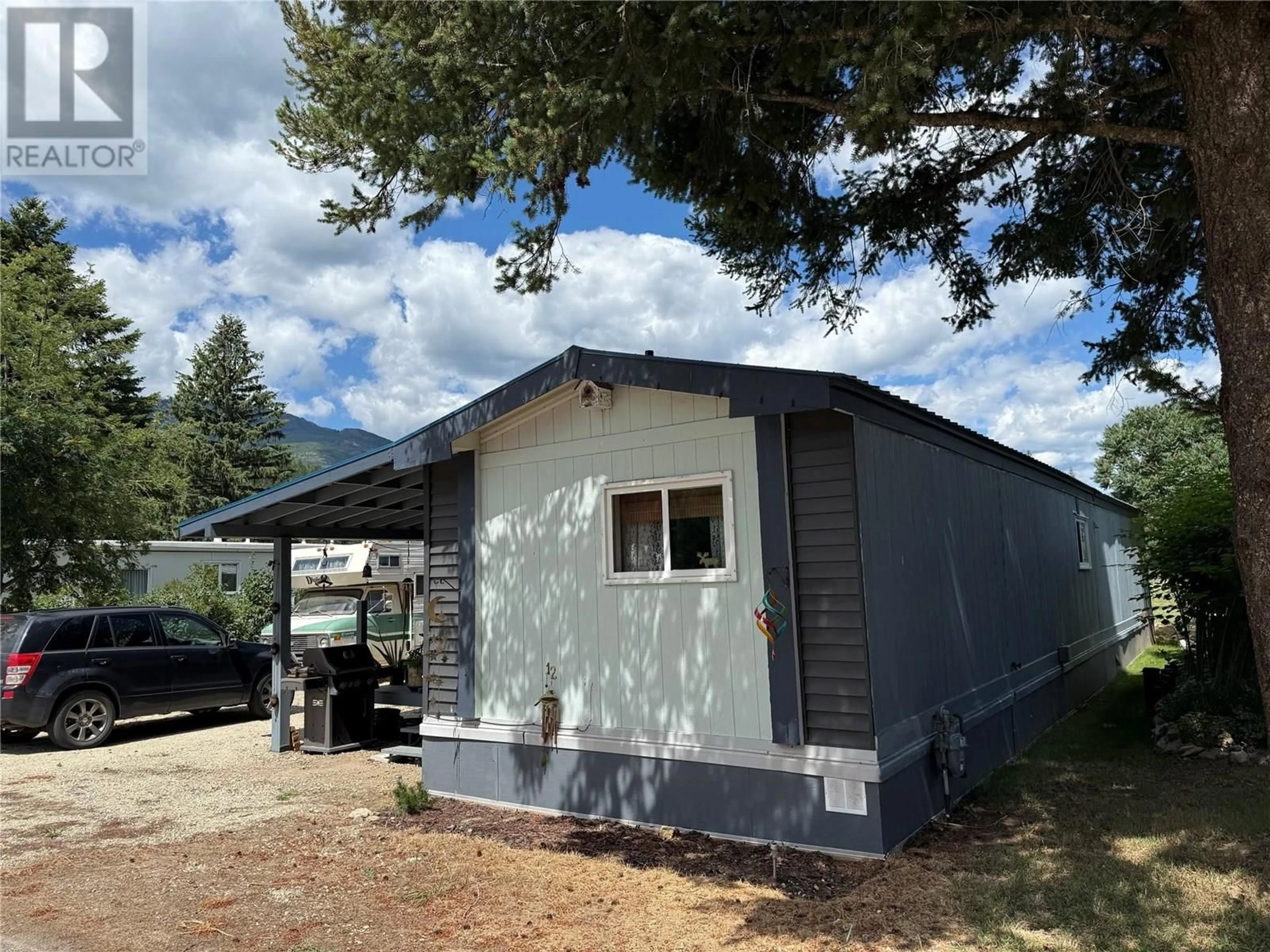 Home with vinyl exterior material, unknown for 12 - 2930 BROWN ROAD, Salmon Arm British Columbia V1E3K3