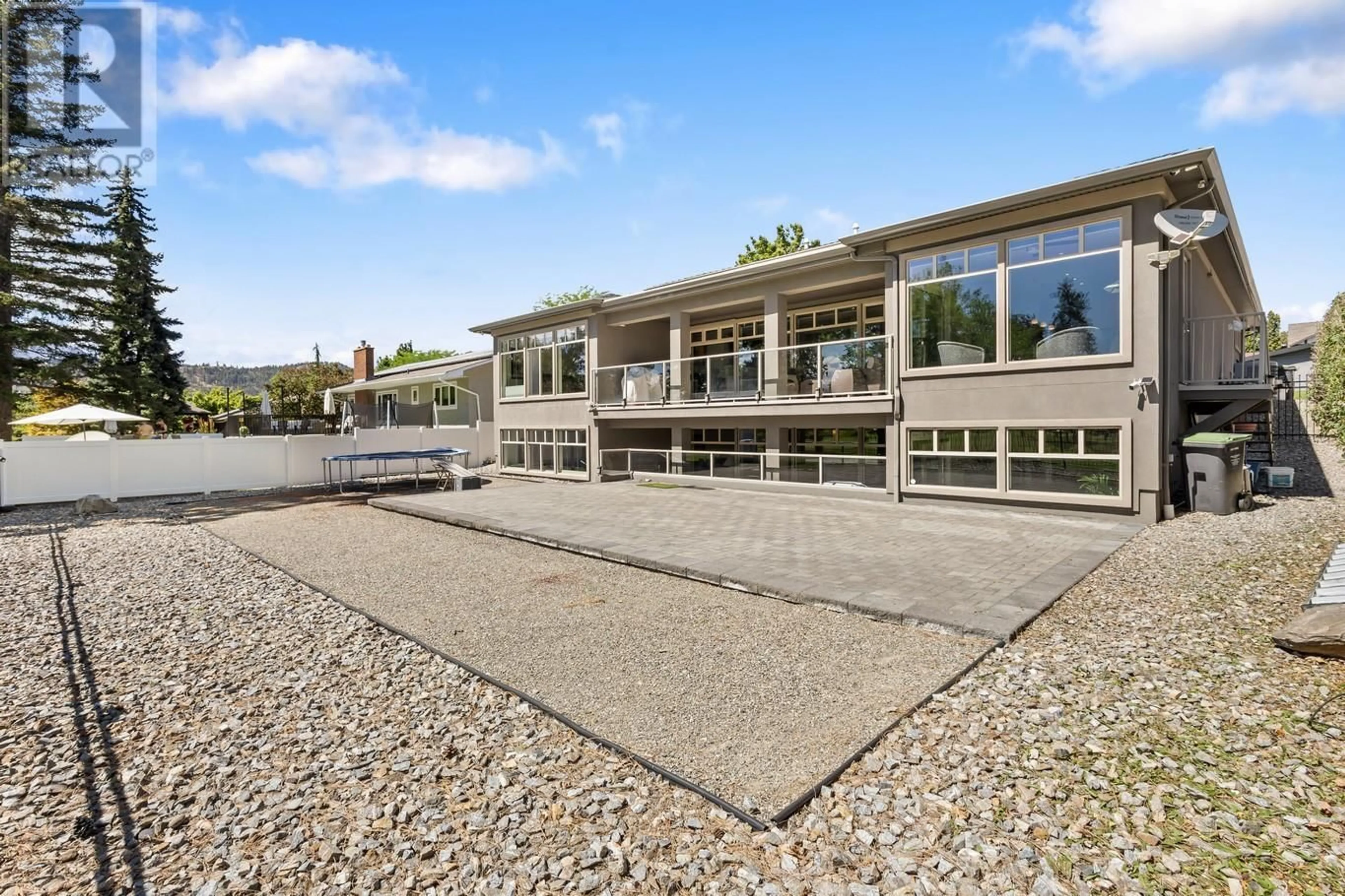 Patio, building for 2045 ST. ANDREWS DRIVE, Kelowna British Columbia V1Y4T6