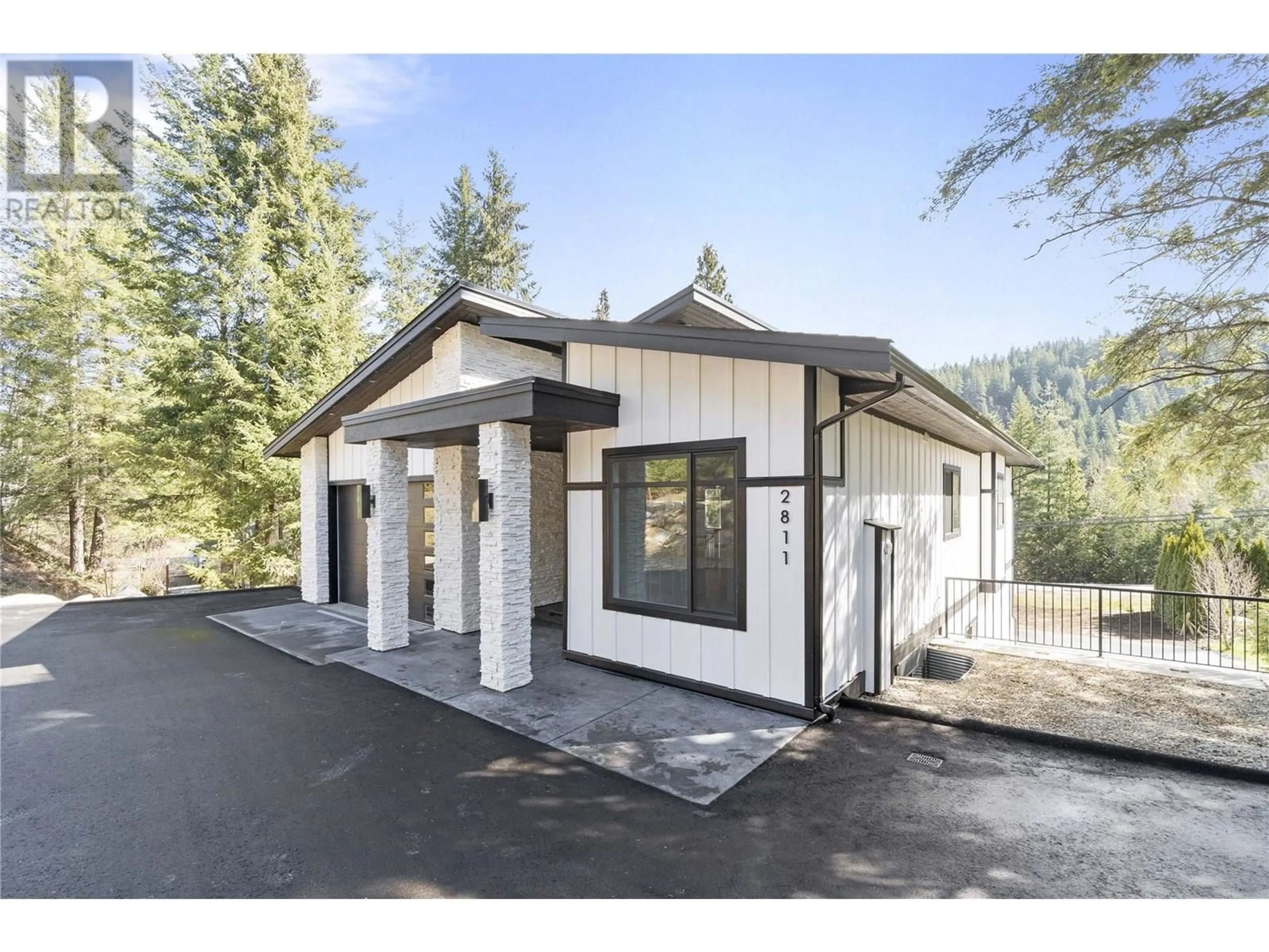 Unknown for 2811 MOUNTVIEW DRIVE, Blind Bay British Columbia V0E1H1