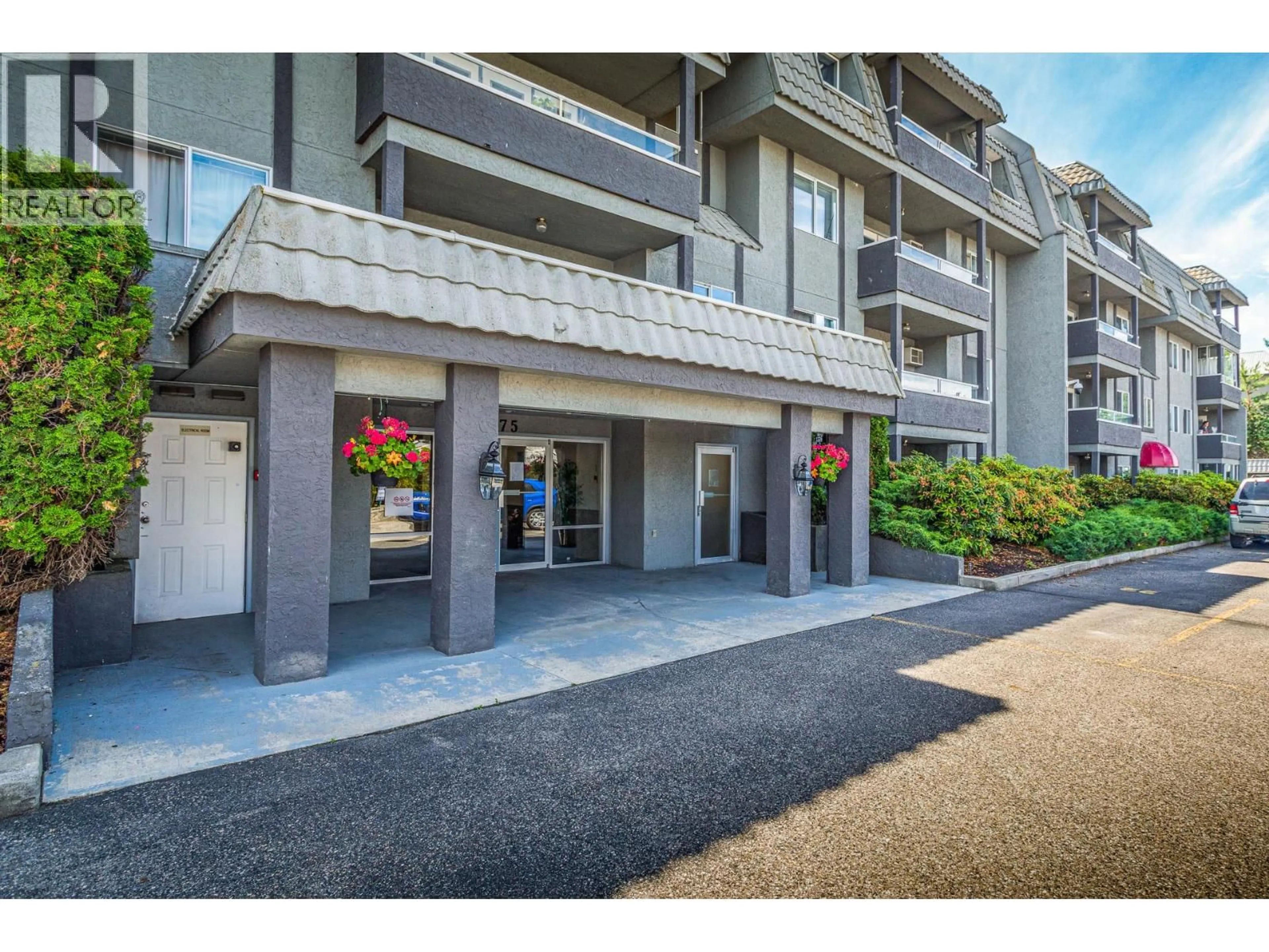 Unknown for 412 - 3175 DE MONTREUIL COURT, Kelowna British Columbia V1W3W2