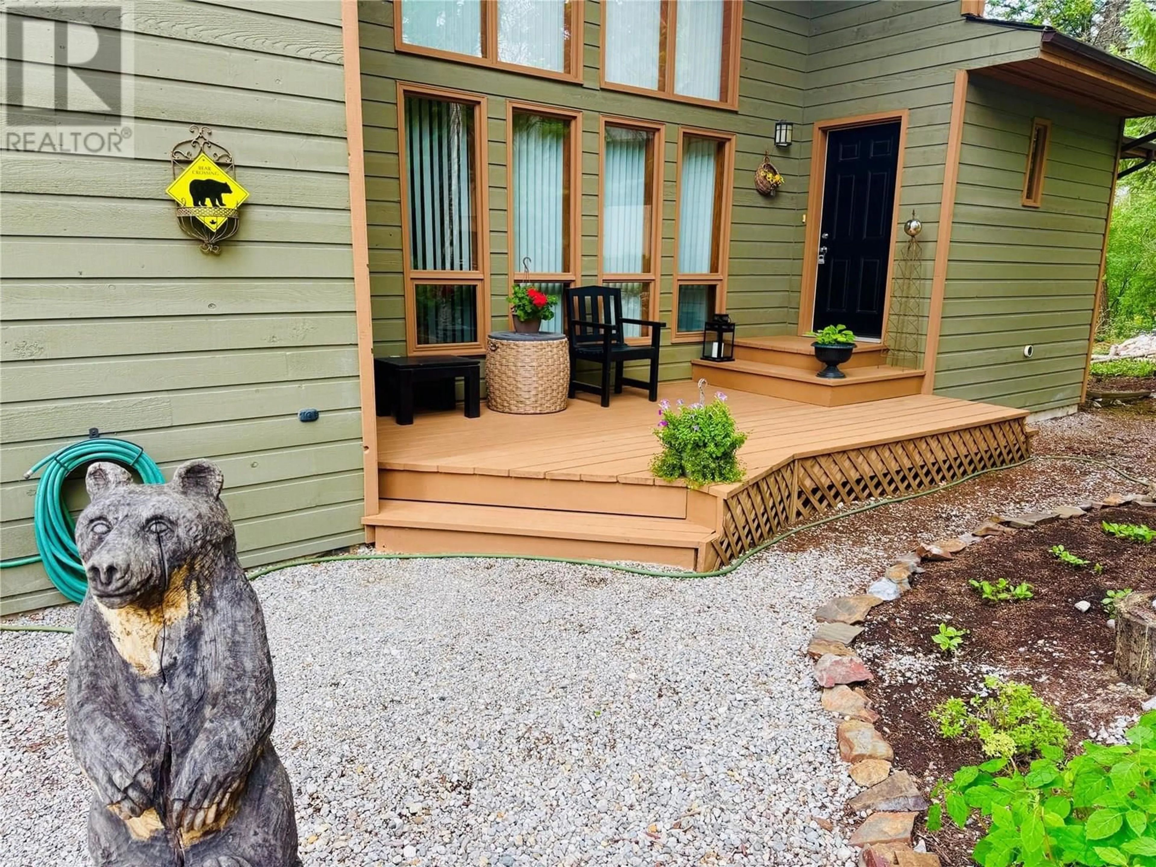 Patio, unknown for 5221 COLUMBIA RIVER ROAD, Fairmont Hot Springs British Columbia V0B1L1