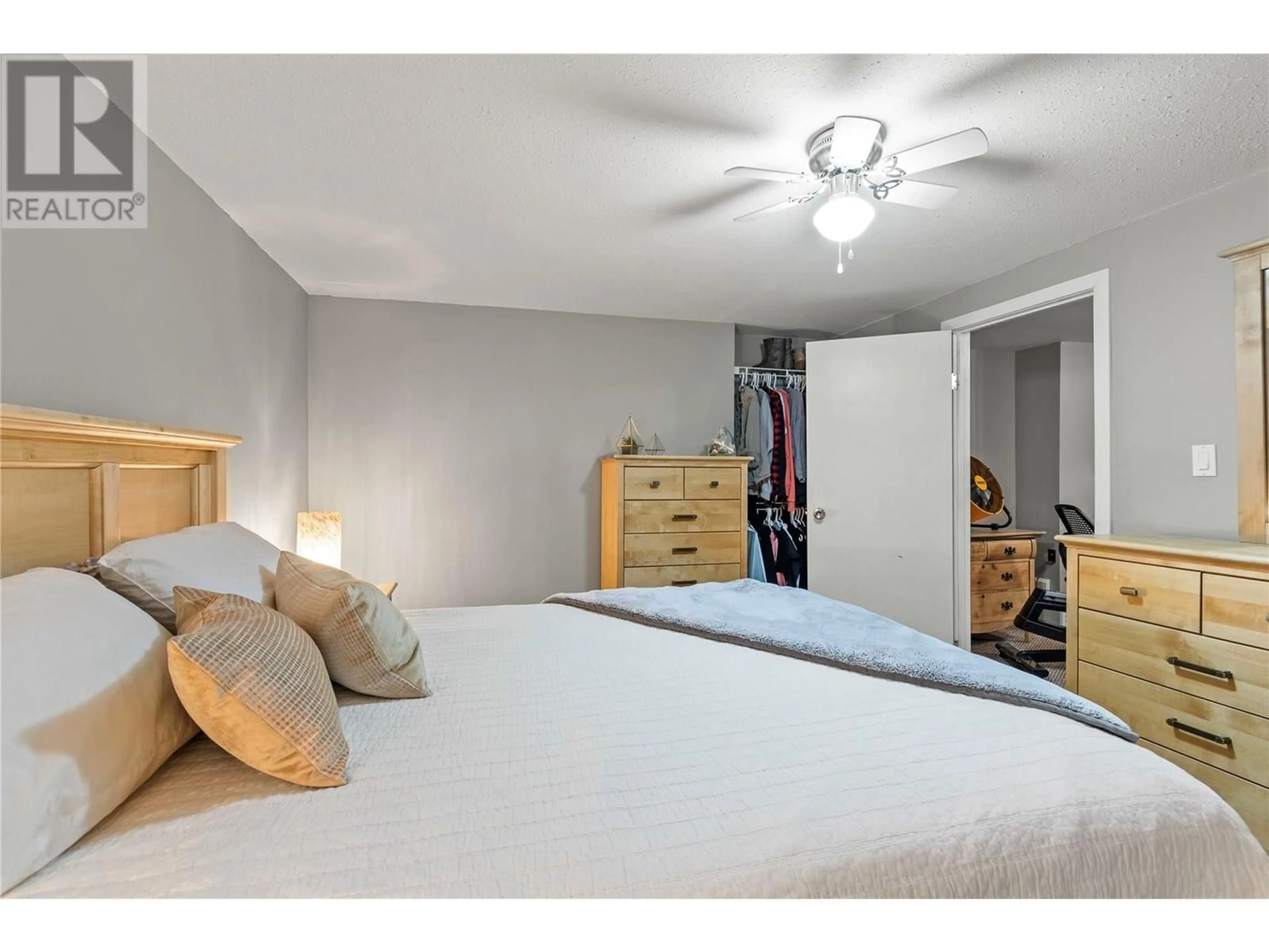A pic of a room for 105 - 4100 24 AVENUE, Vernon British Columbia V1T1M2