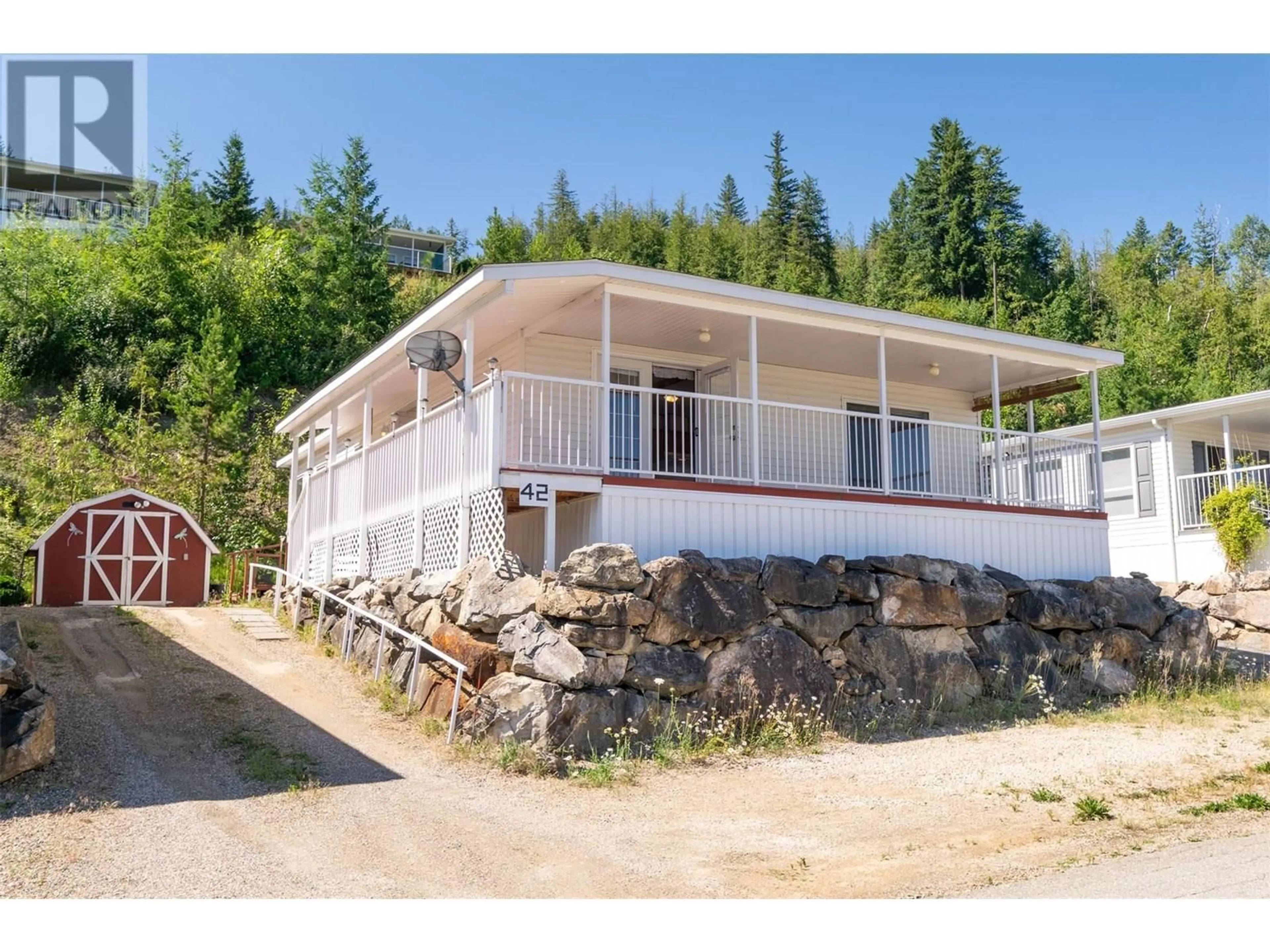 Home with vinyl exterior material, unknown for 42 - 1885 TAPPEN NOTCH HILL ROAD, Tappen British Columbia V0E2X0