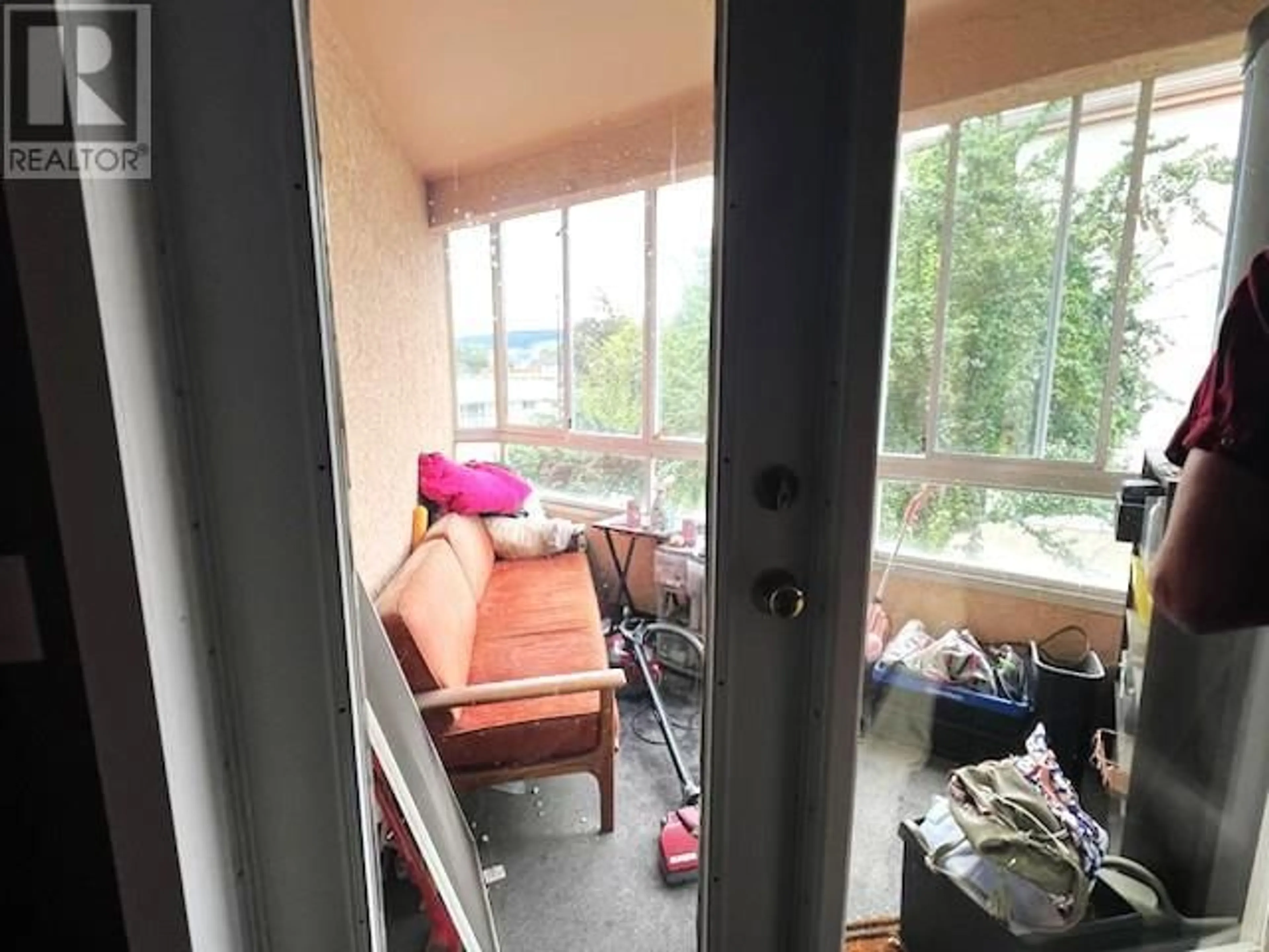 A pic of a room for 206 - 709 HOUGHTON ROAD, Kelowna British Columbia V1X7J7