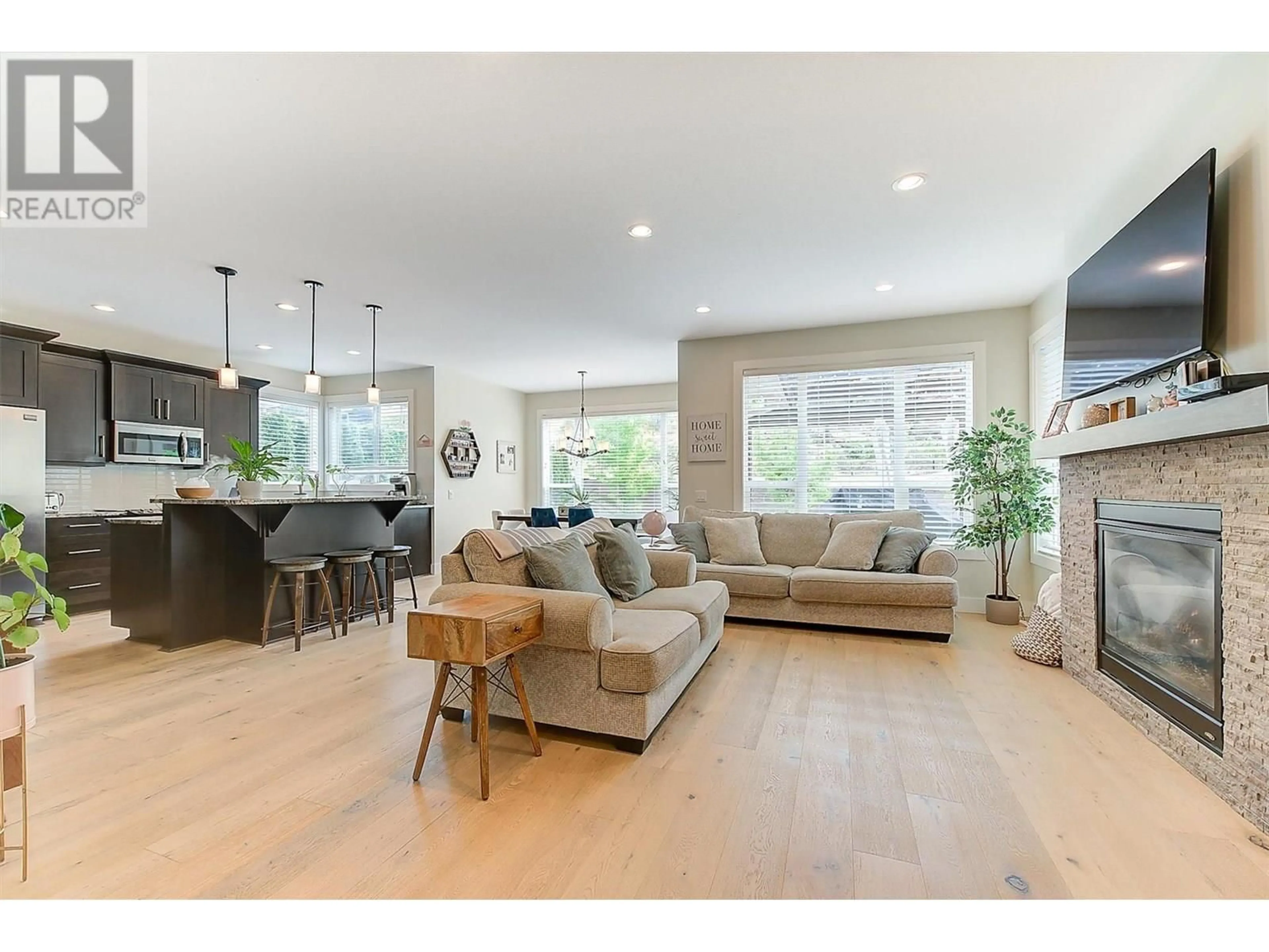 Open concept kitchen, unknown for 121 - 515 WREN PLACE, Kelowna British Columbia V1W5H7