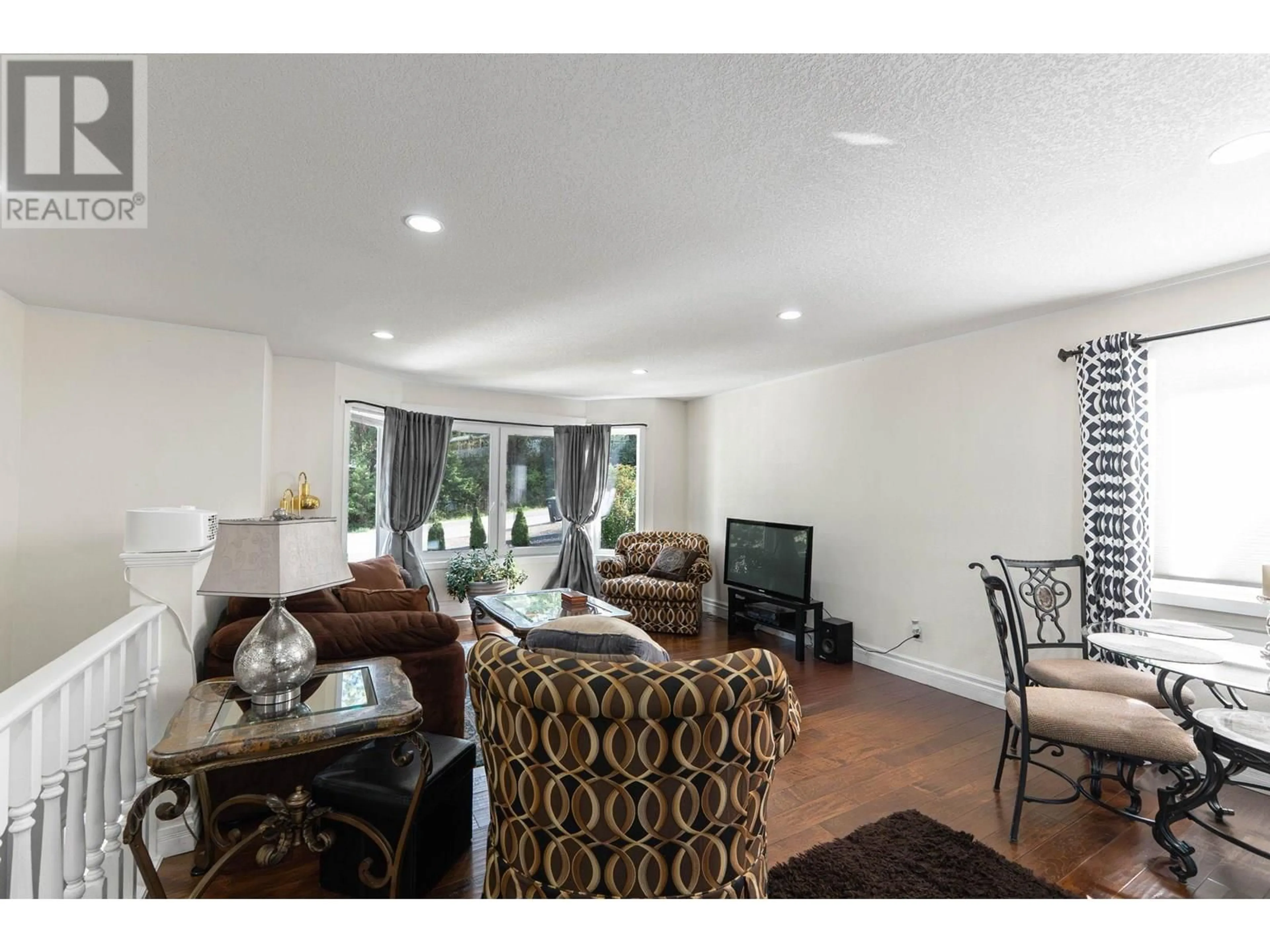 Living room with furniture, unknown for 3026 MCIVER ROAD, West Kelowna British Columbia V4T1C6