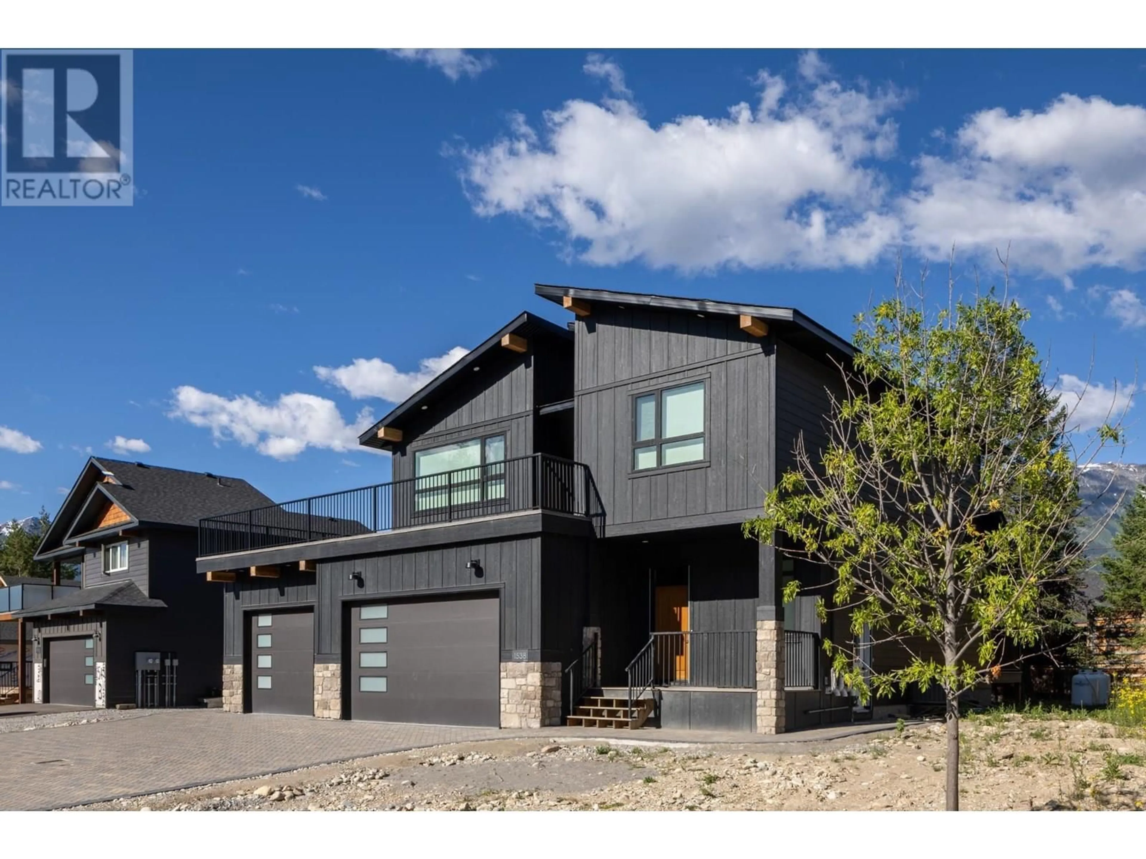 Home with brick exterior material, street for 1538 CEDAR STREET, Golden British Columbia V0A1H0