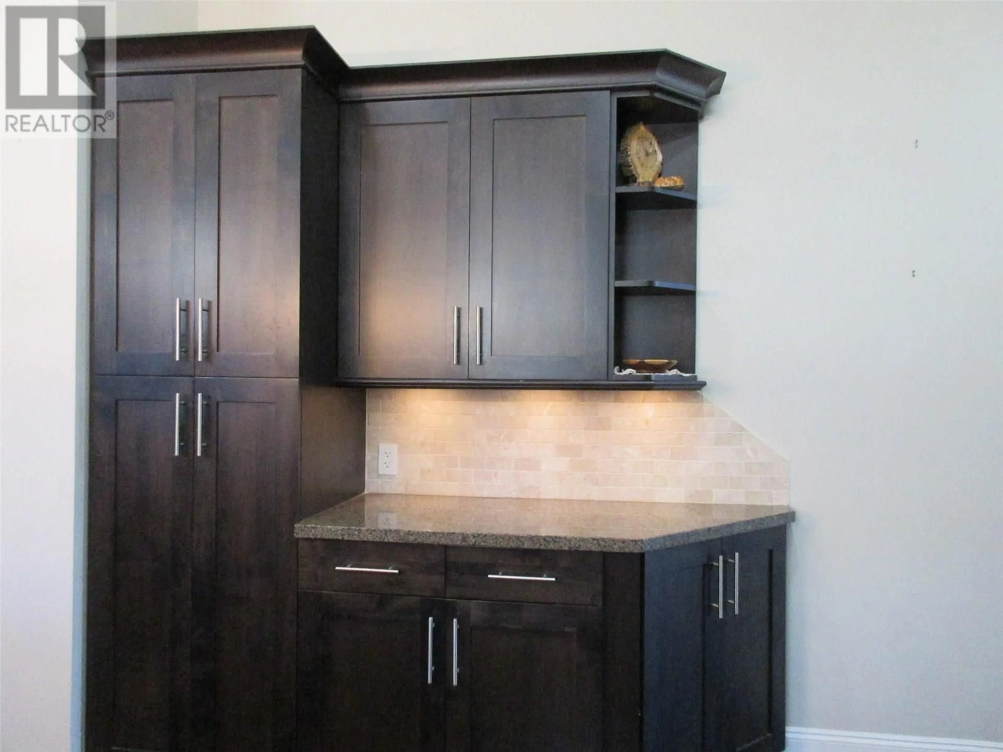 Contemporary kitchen, unknown for 3043 HILTON DRIVE, Merritt British Columbia V1K0B2