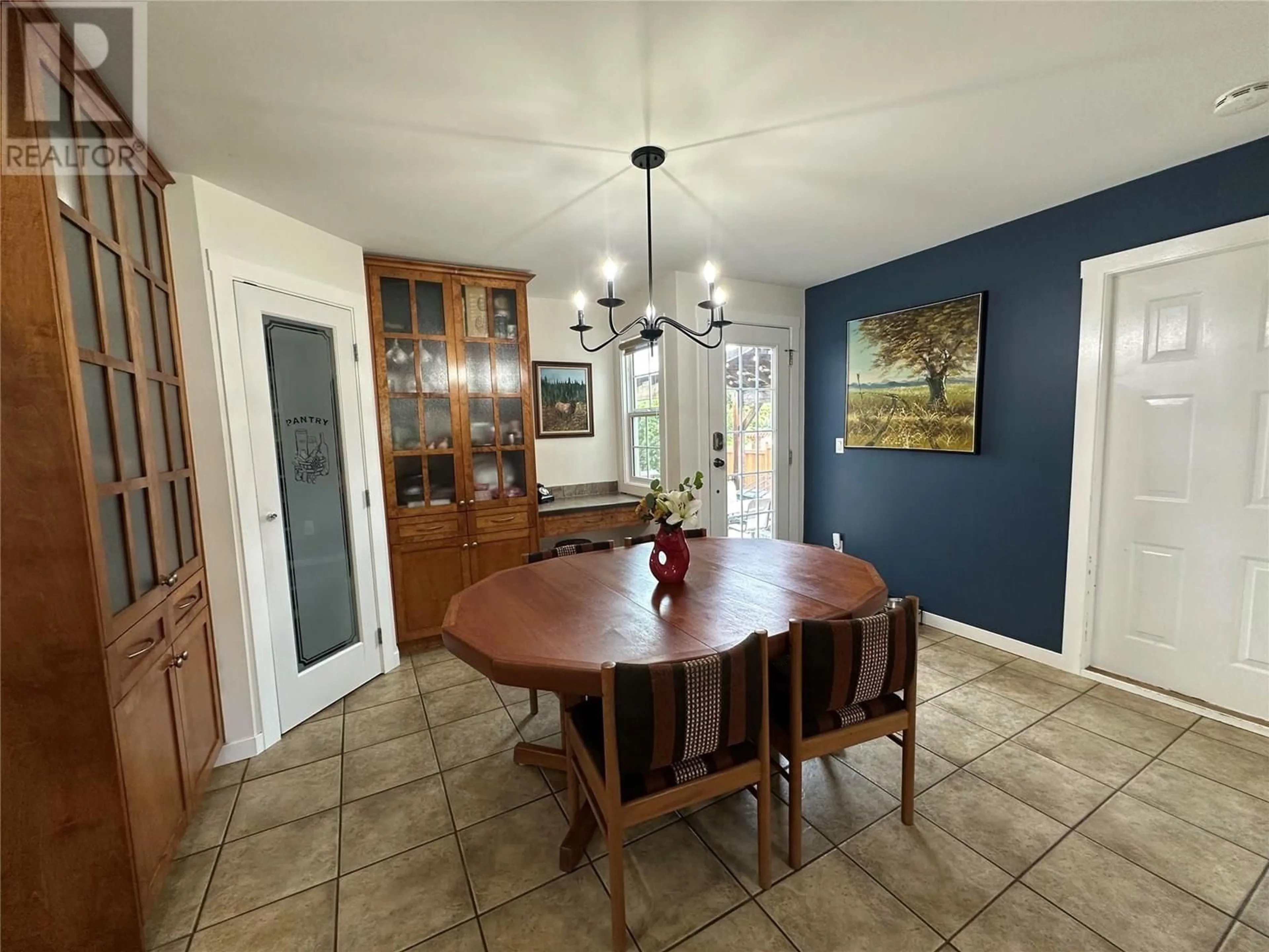 Dining room, unknown for 2275 MACINTYRE PLACE, Kamloops British Columbia V1S1H7