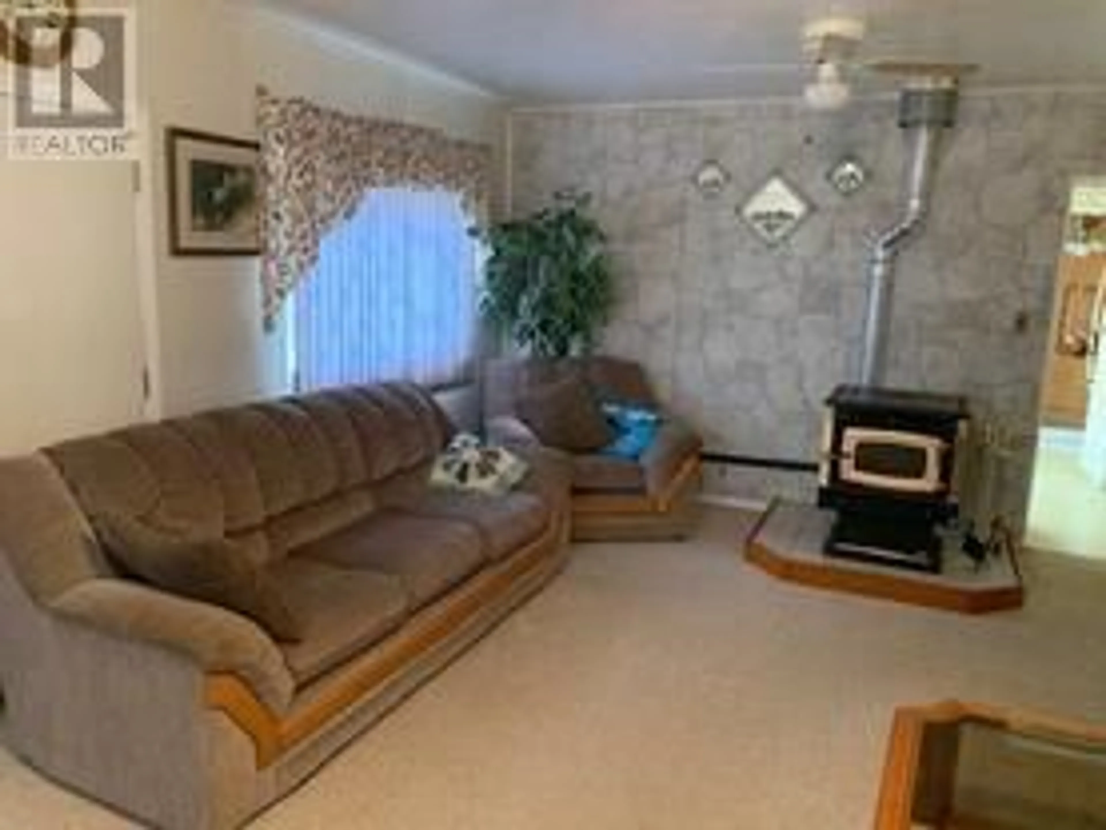 Living room with furniture, carpet floor for 13477 2 HIGHWAY, Dawson Creek British Columbia V0C2C0