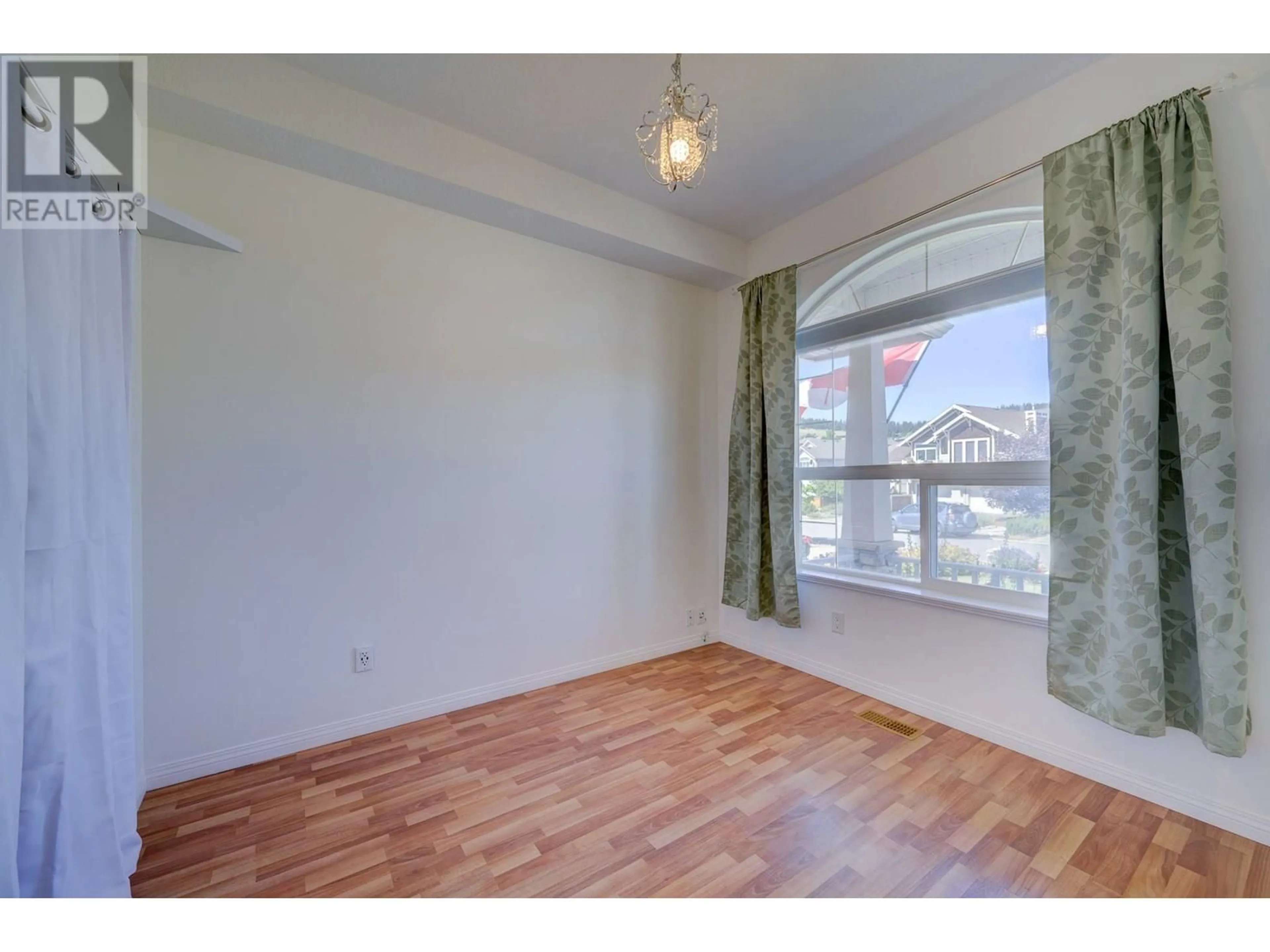 A pic of a room for 763 BRAMBLE COURT, Kamloops British Columbia V1S1Z5