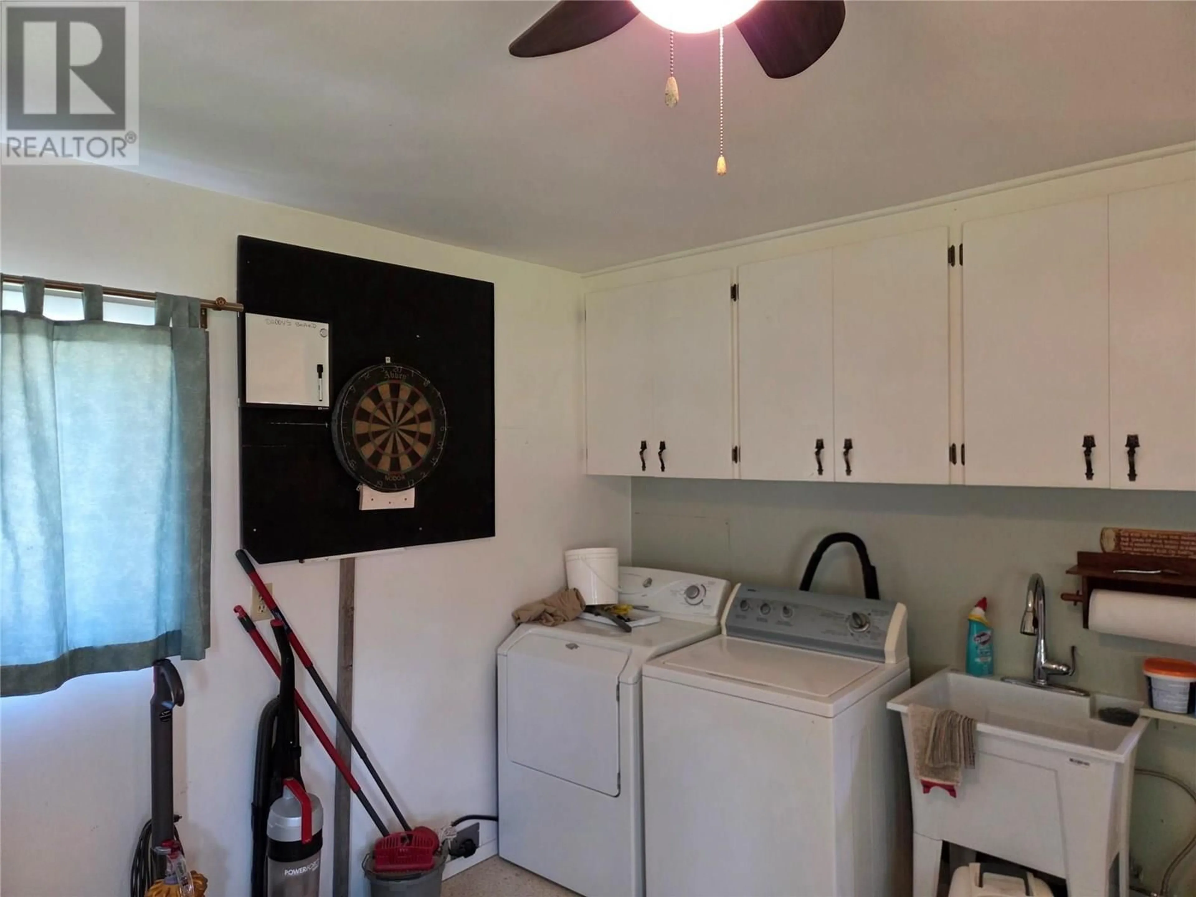 Laundry room for 609 11TH AVENUE, Keremeos British Columbia V0X1N3