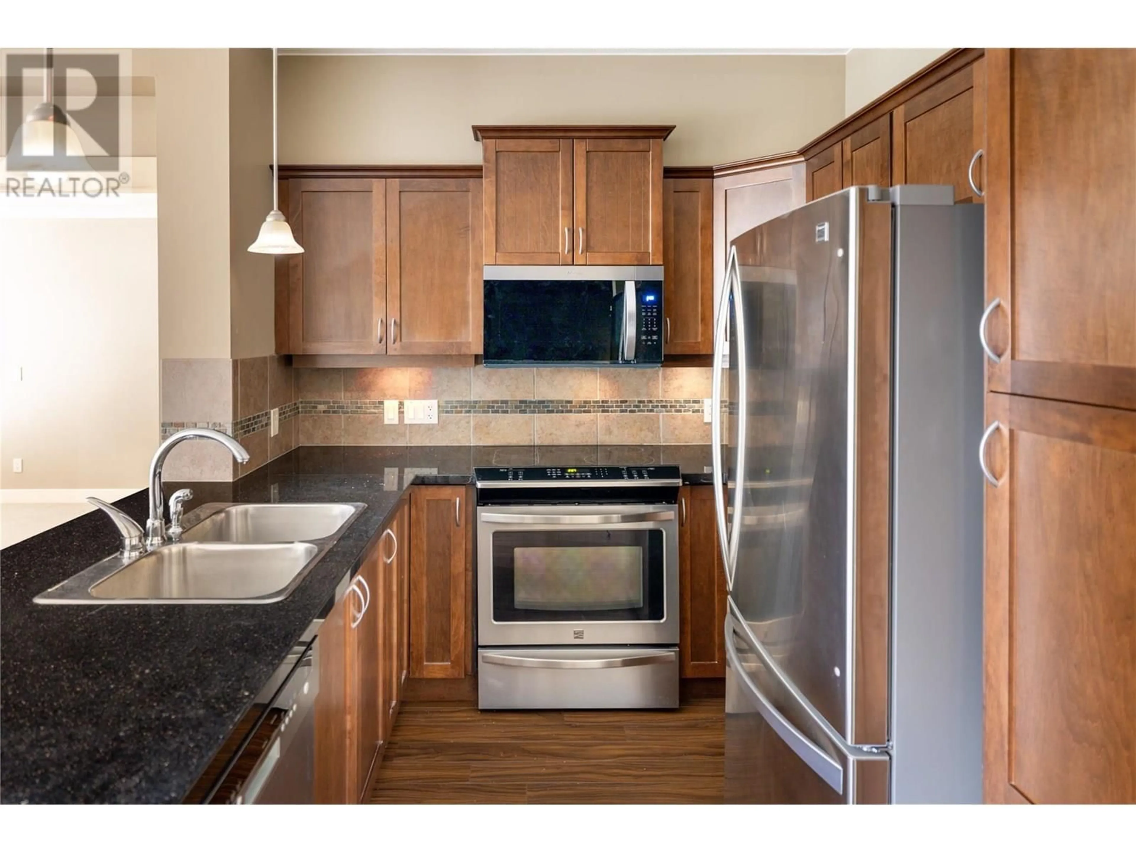 Standard kitchen, unknown for 314 - 3533 CARRINGTON ROAD, West Kelowna British Columbia V4T2Z9