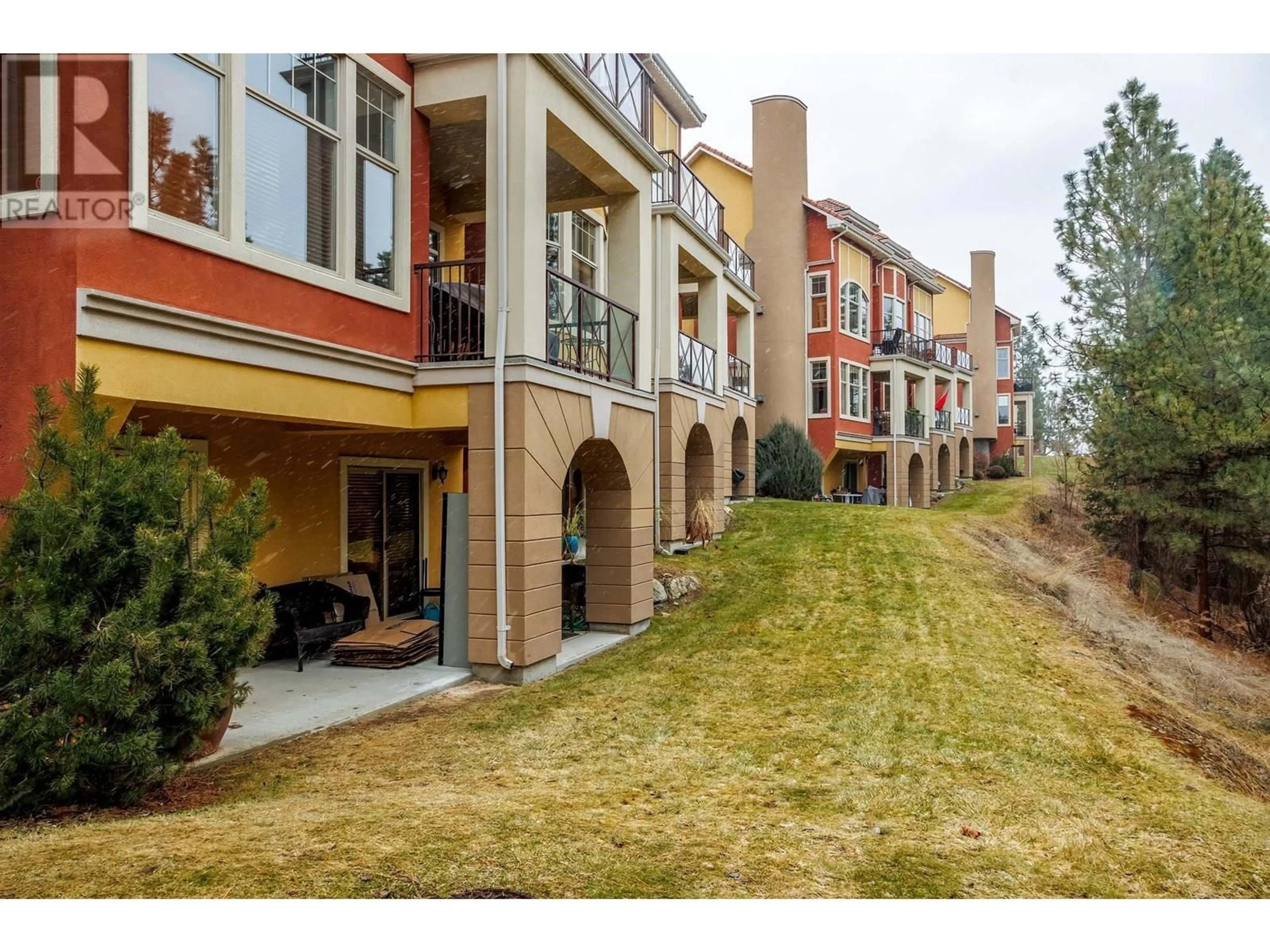 Patio, unknown for 229 - 1795 COUNTRY CLUB DRIVE, Kelowna British Columbia V1V2V9