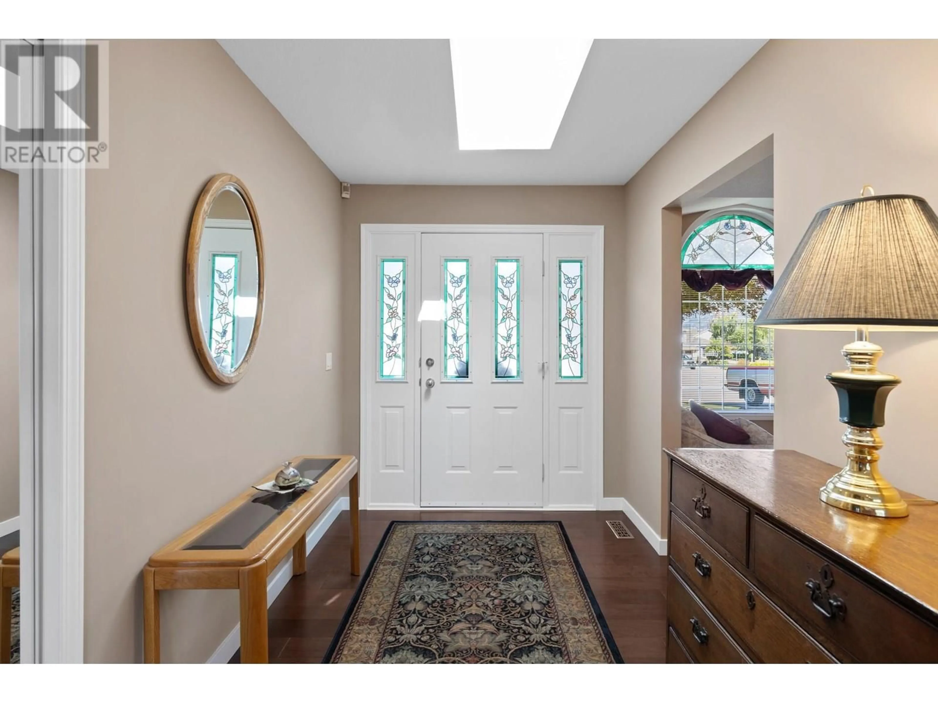 Indoor entryway for 3786 INGLIS PLACE, Peachland British Columbia V0H1X2