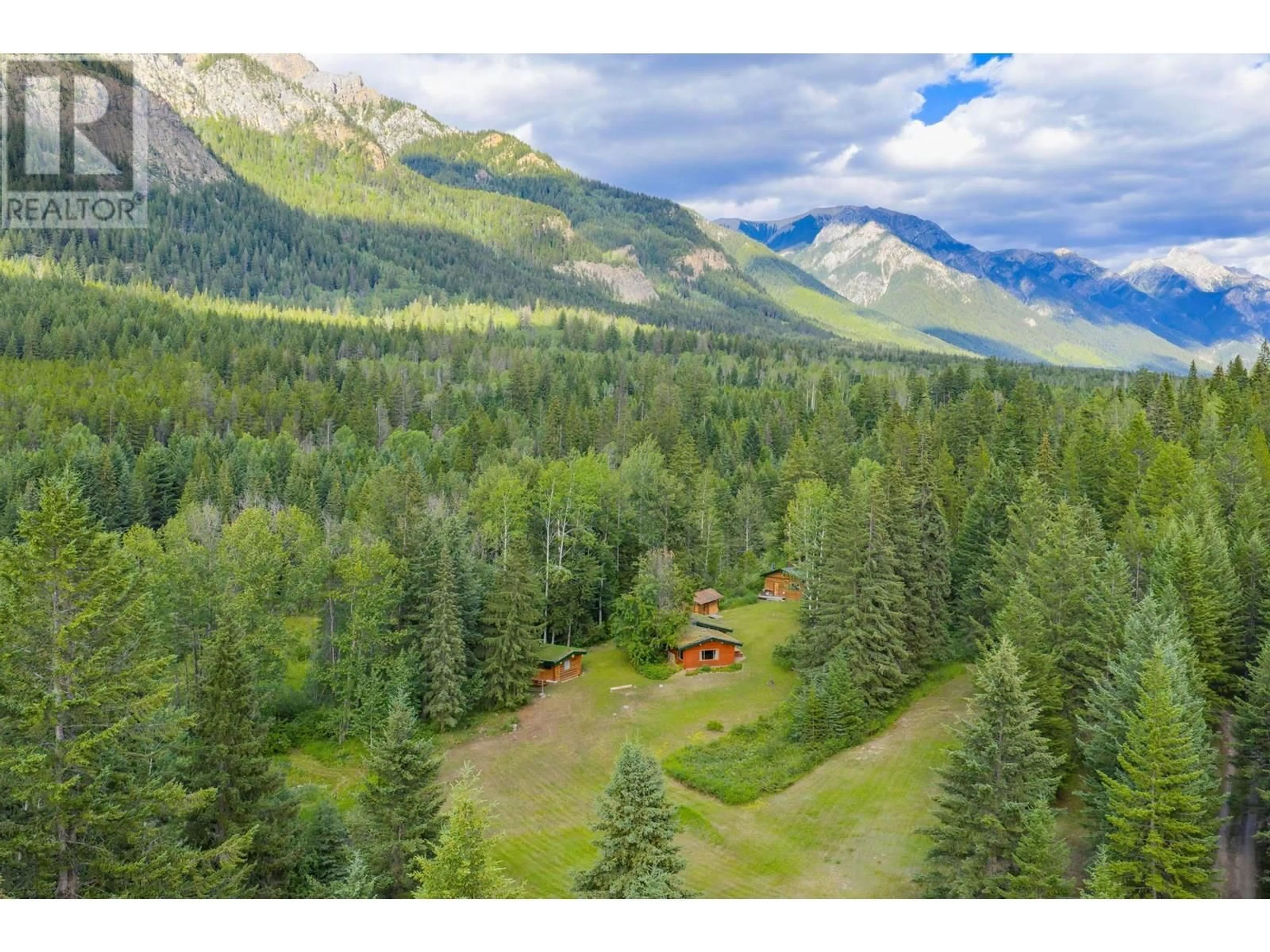 A pic from outside/outdoor area/front of a property/back of a property/a pic from drone, mountain view for 1739 CAMPBELL ROAD, Golden British Columbia V0A1H7