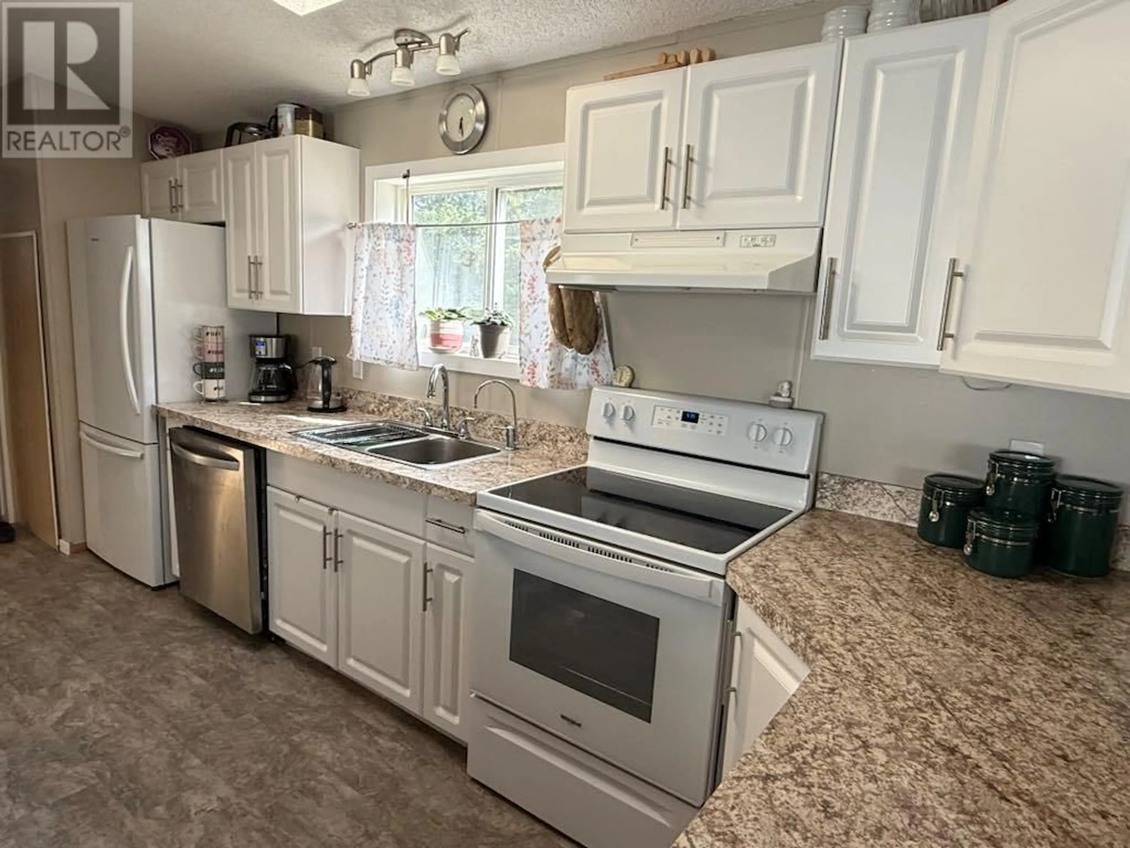 Unknown for 65 - 4965 PINE ACRES ROAD, Kamloops British Columbia V0E1M3