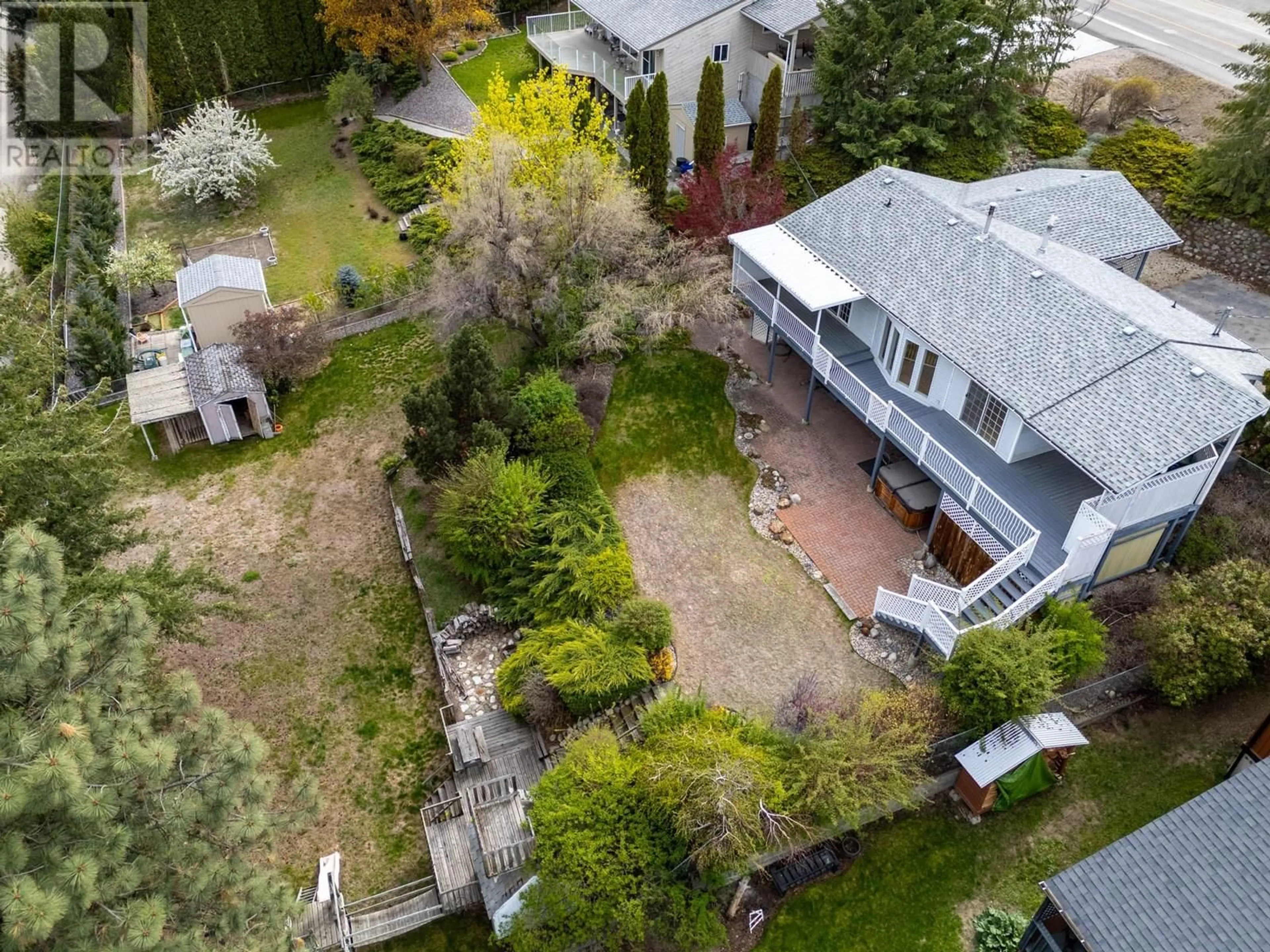 A pic from outside/outdoor area/front of a property/back of a property/a pic from drone, street for 11579 PRETTY ROAD, Lake Country British Columbia V4V1G6