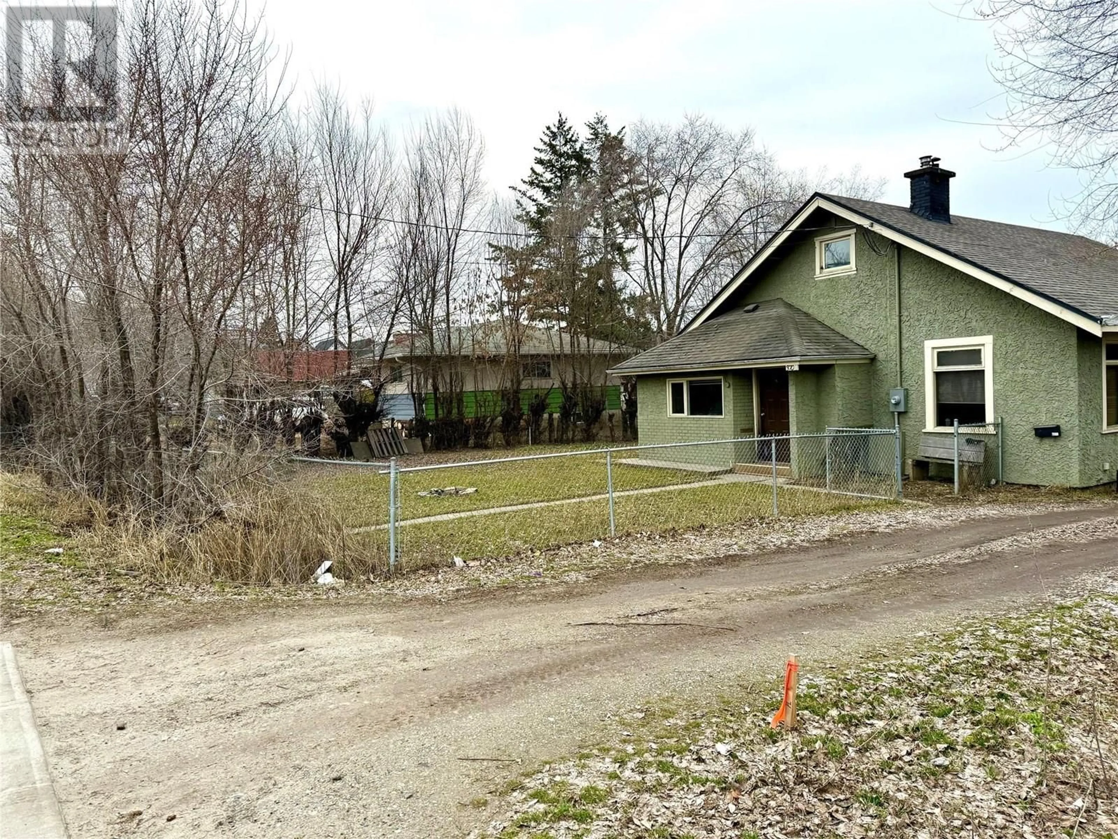 A pic from outside/outdoor area/front of a property/back of a property/a pic from drone, street for 3708 25 AVENUE, Vernon British Columbia V1T1P3