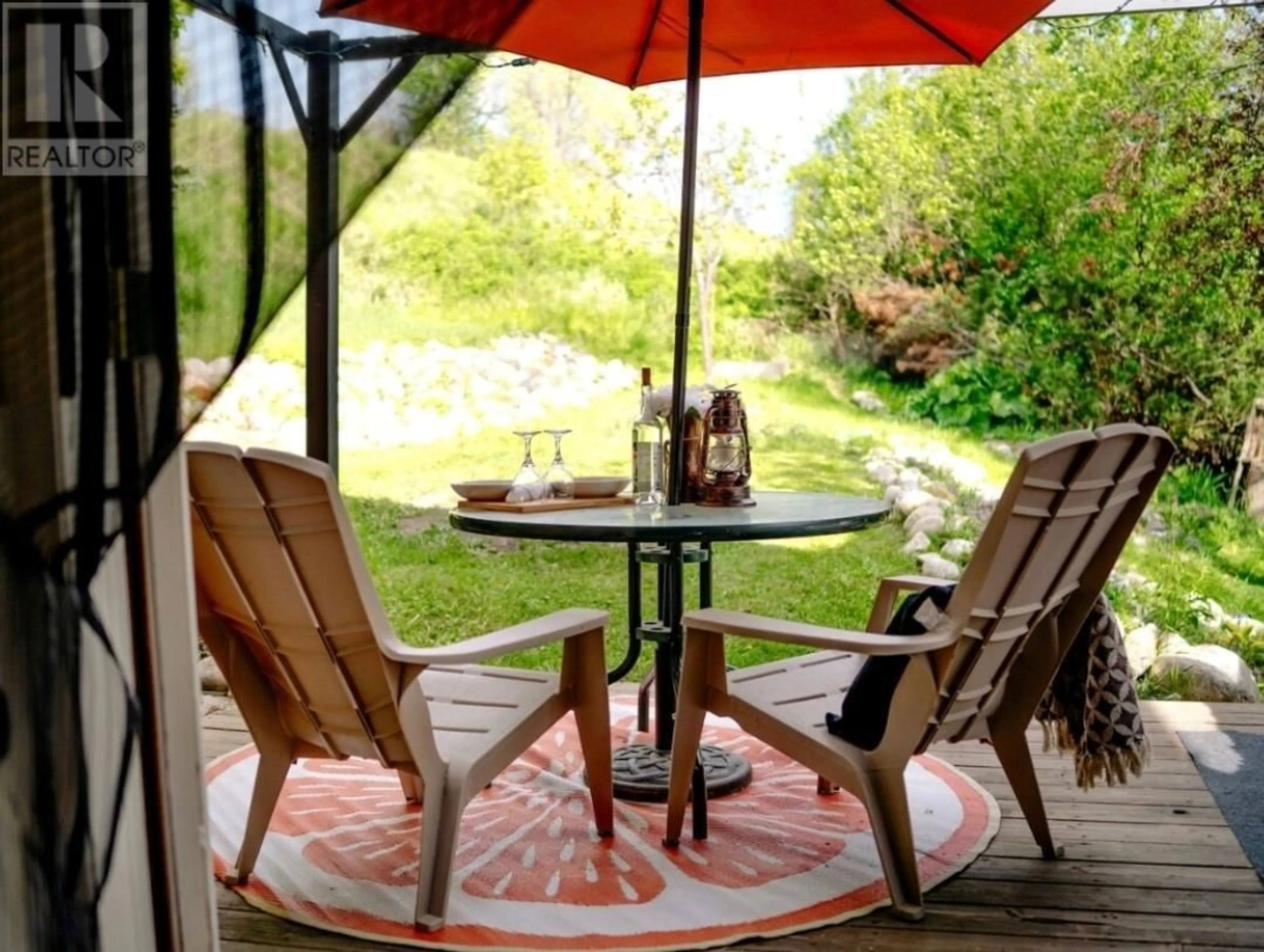 Patio, water/lake/river/ocean view for 2000 POTTERY ROAD, Vernon British Columbia V1T8M1