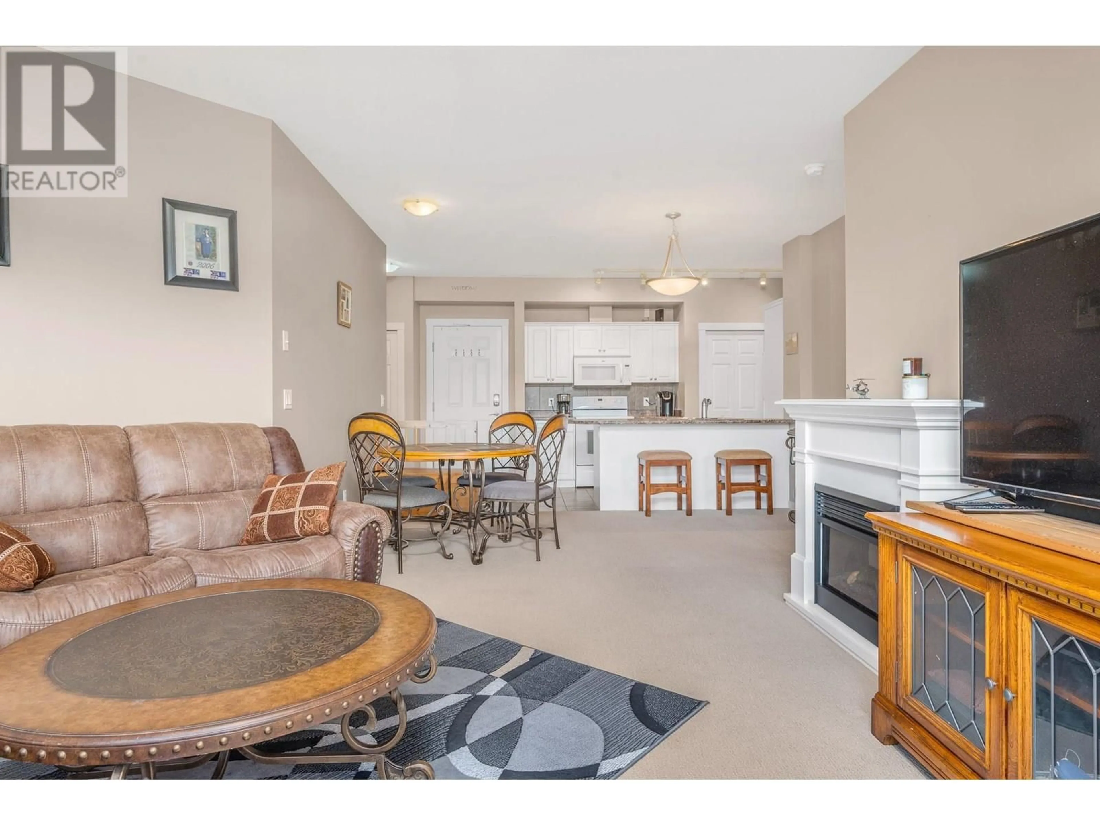 Unknown for 209 - 3550 WOODSDALE ROAD, Lake Country British Columbia V4V2P5