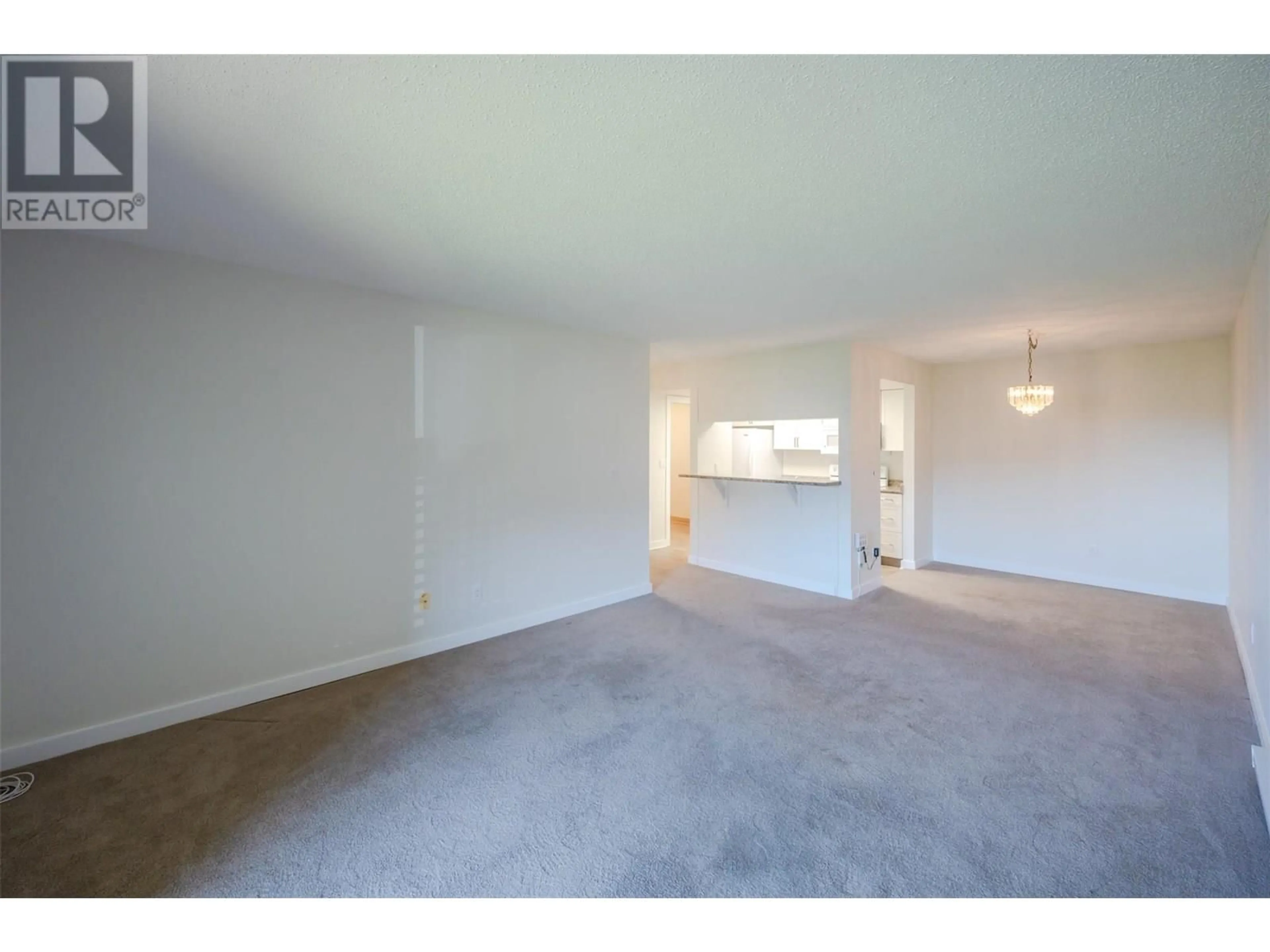 A pic of a room for 524 - 3140 WILSON STREET, Penticton British Columbia V2A7K4
