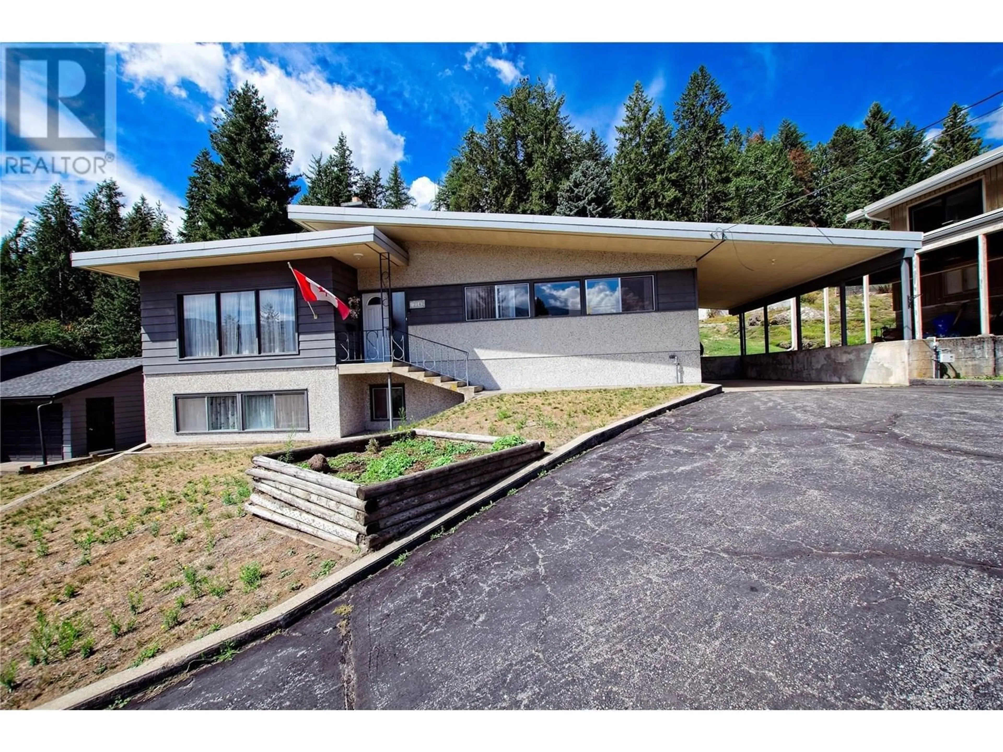 Unknown for 2142 CRESTVIEW CRESCENT, Castlegar British Columbia V1N3B3