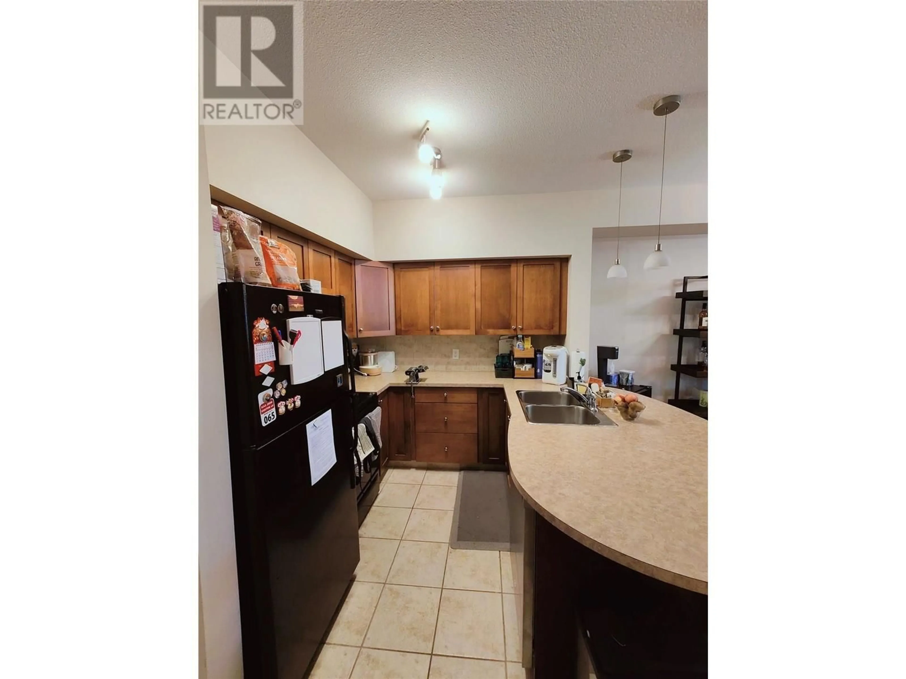 Standard kitchen, unknown for 2106 - 3178 VIA CENTRALE DRIVE, Kelowna British Columbia V1V2T3