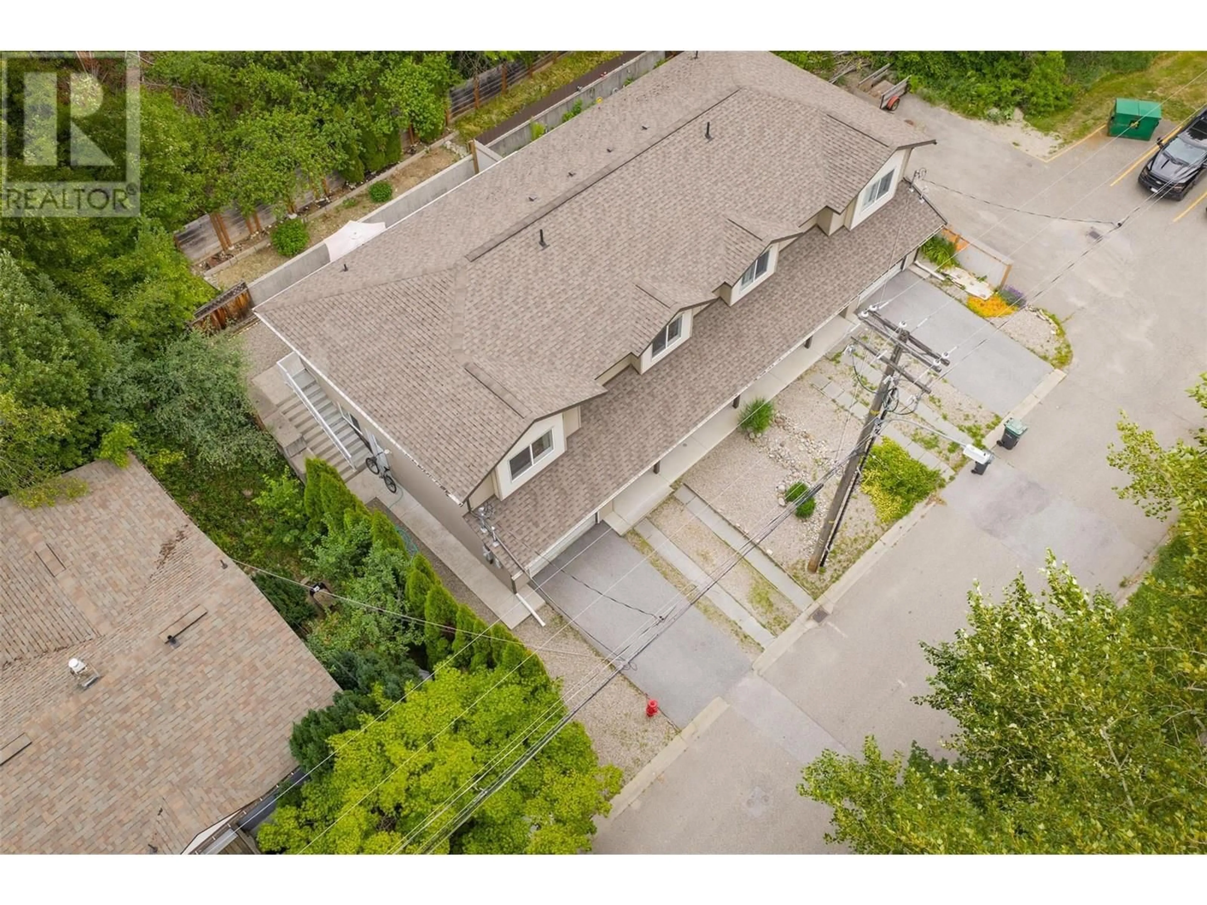 A pic from outside/outdoor area/front of a property/back of a property/a pic from drone, unknown for A-673 11TH AVE AVENUE, Castlegar British Columbia V1N1J7