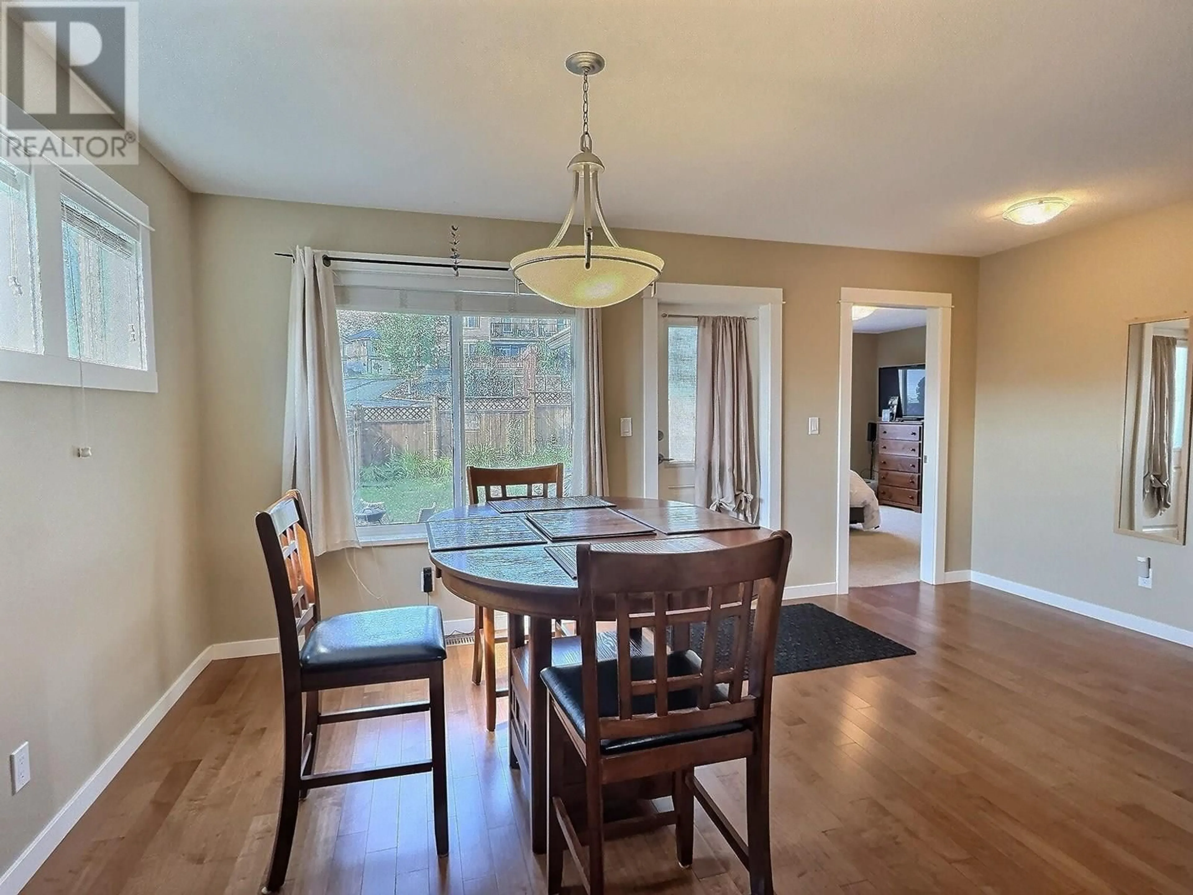 Dining room, wood/laminate floor for 38 - 900 STAGECOACH DRIVE, Kamloops British Columbia V2B0B7