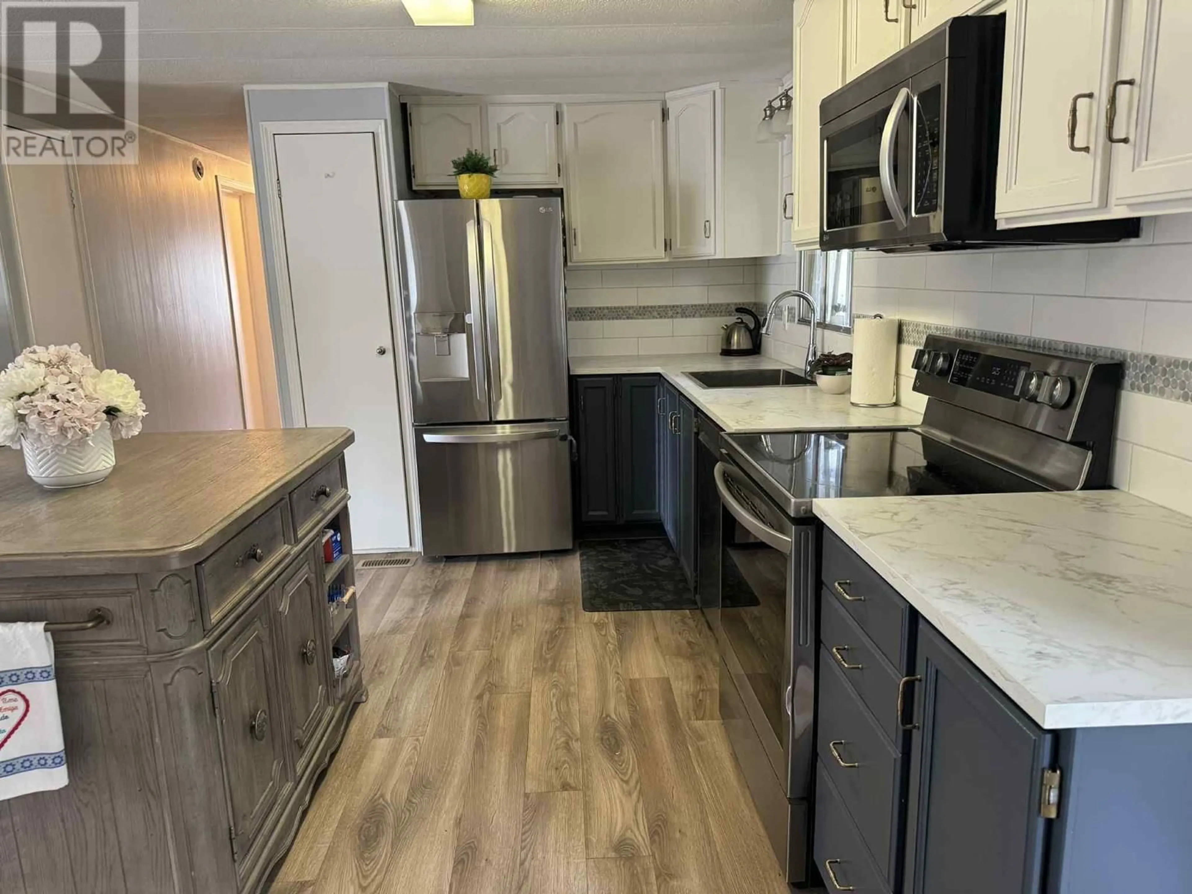 Open concept kitchen, unknown for 6864 RANCHERO DRIVE EAST, Salmon Arm British Columbia V1E2Y5